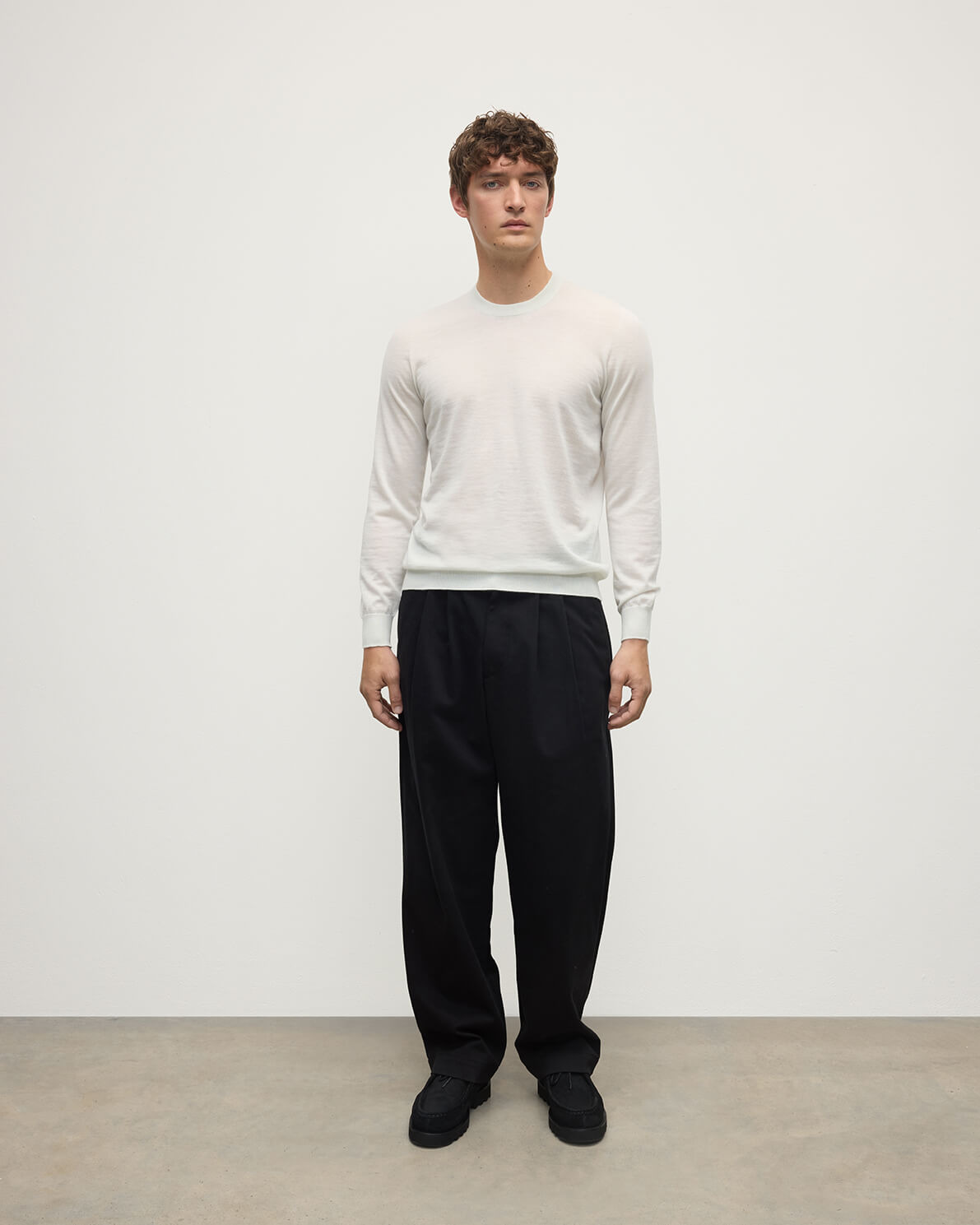 Superfine Cashmere White Round Neck Jumper - 2