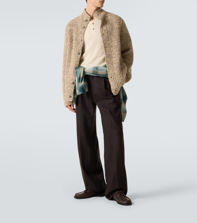 God’s True Cashmere Cashmere bouclé cardigan with labradorite outlook