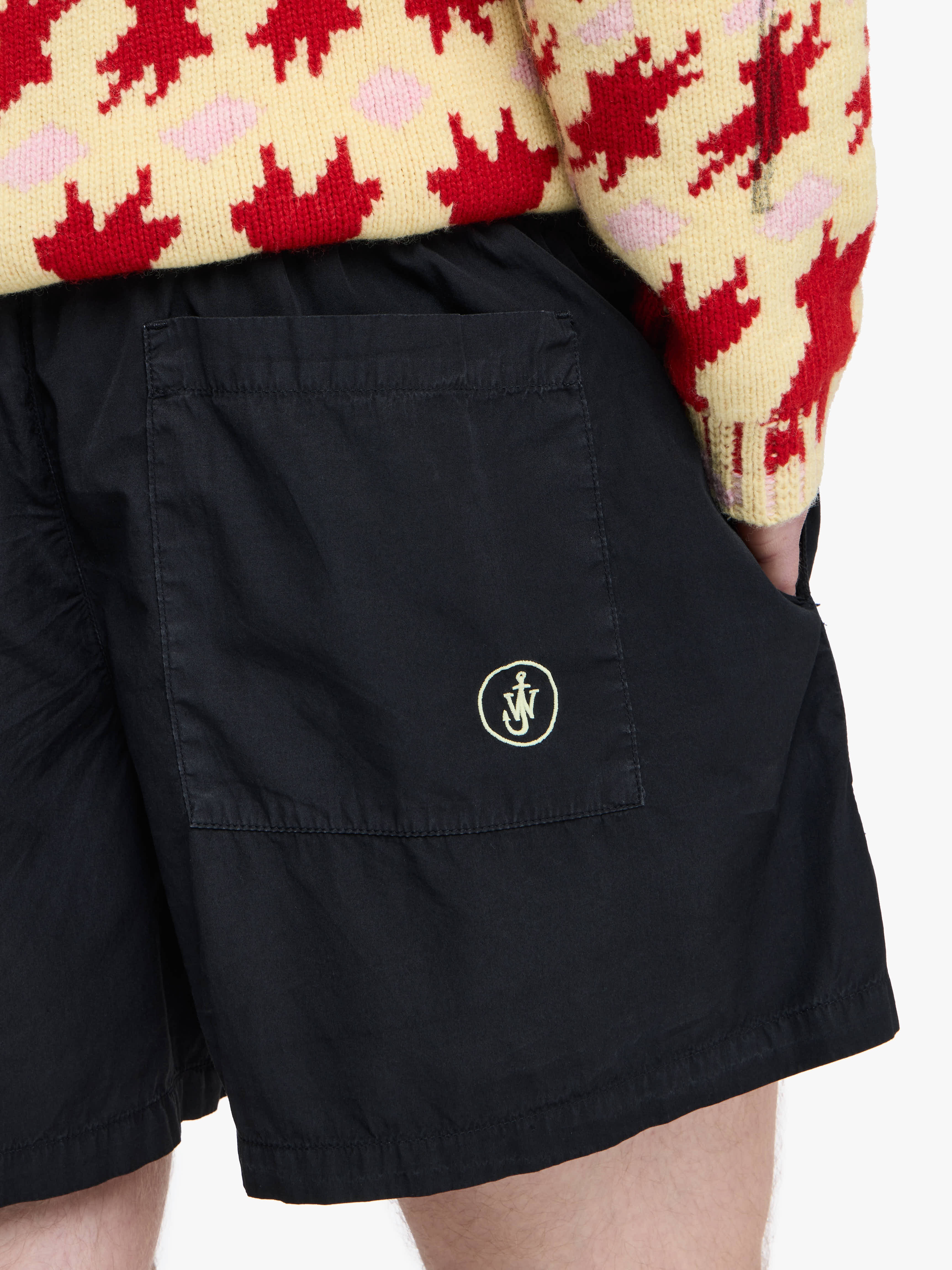 CONTRAST EMBROIDERY SHORTS - 4