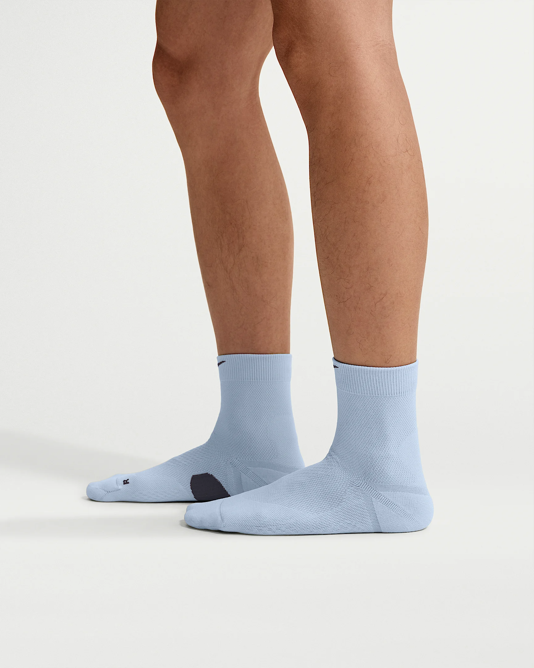 Nike Run Midweight Running Micro-Crew Socks (1 Pair) - 1