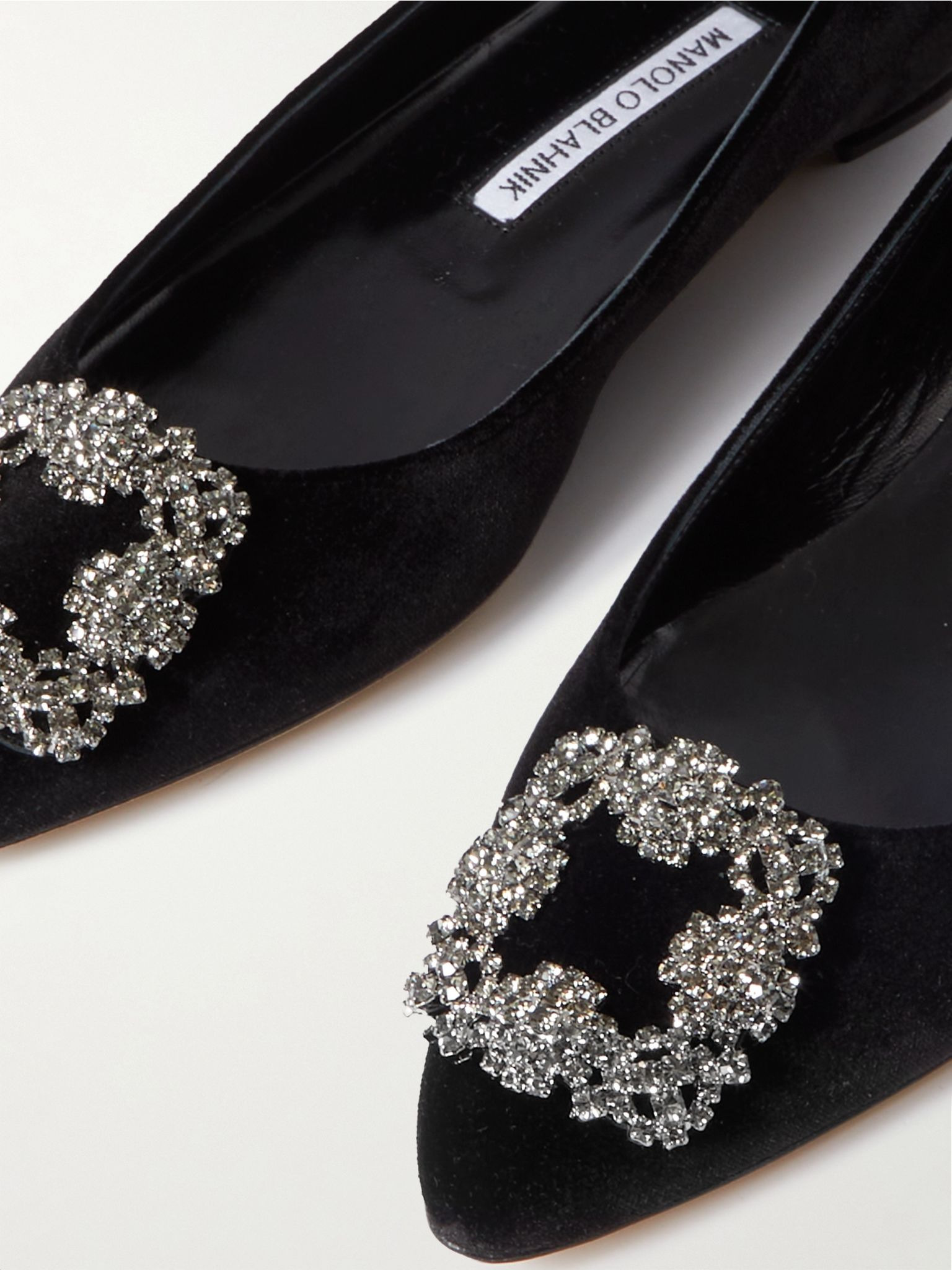 Hangisiflat embellished velvet point-toe flats Black - 4