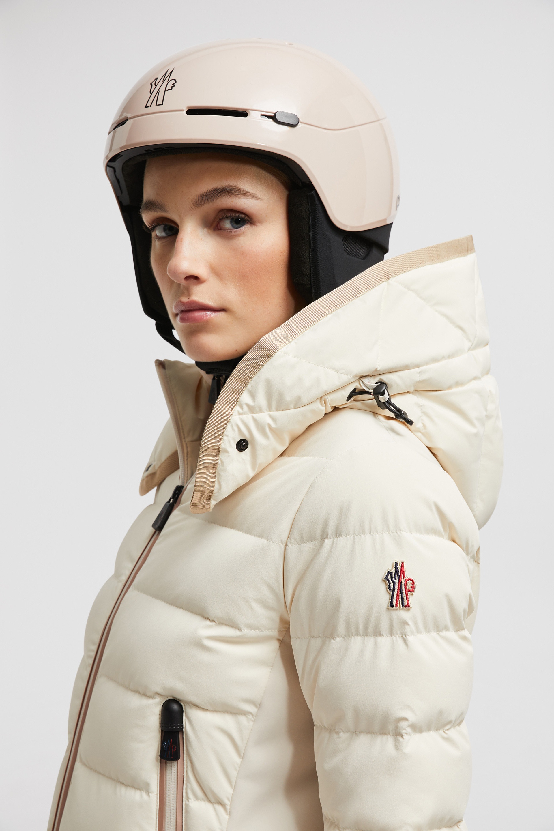 Lamoura Short Down Jacket - 9