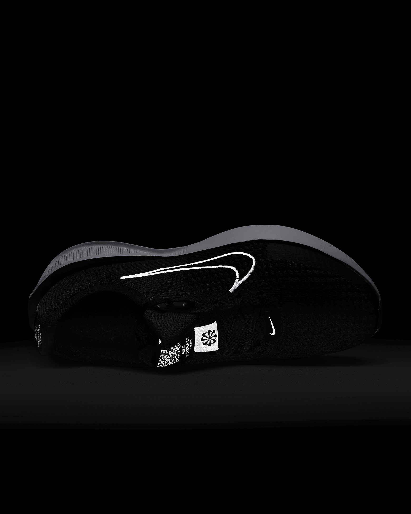 Nike Interact Run Men's Road Running Shoes - 10