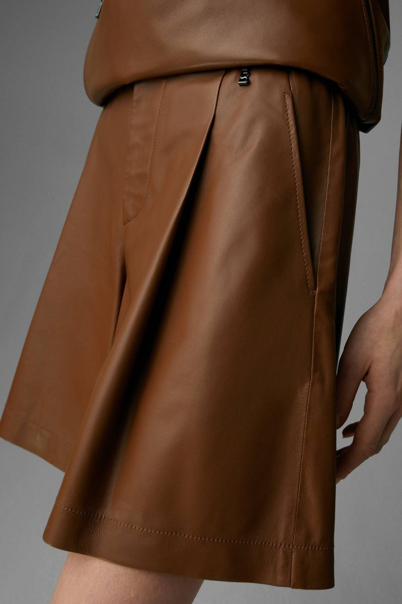 SAVEA SHORTS IN COGNAC 5