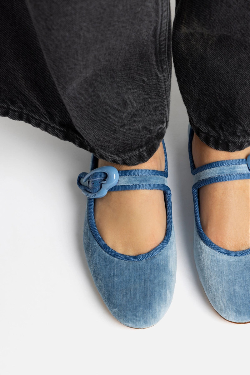 Larroudé Verona Ballet Flat In French Blue Velvet outlook