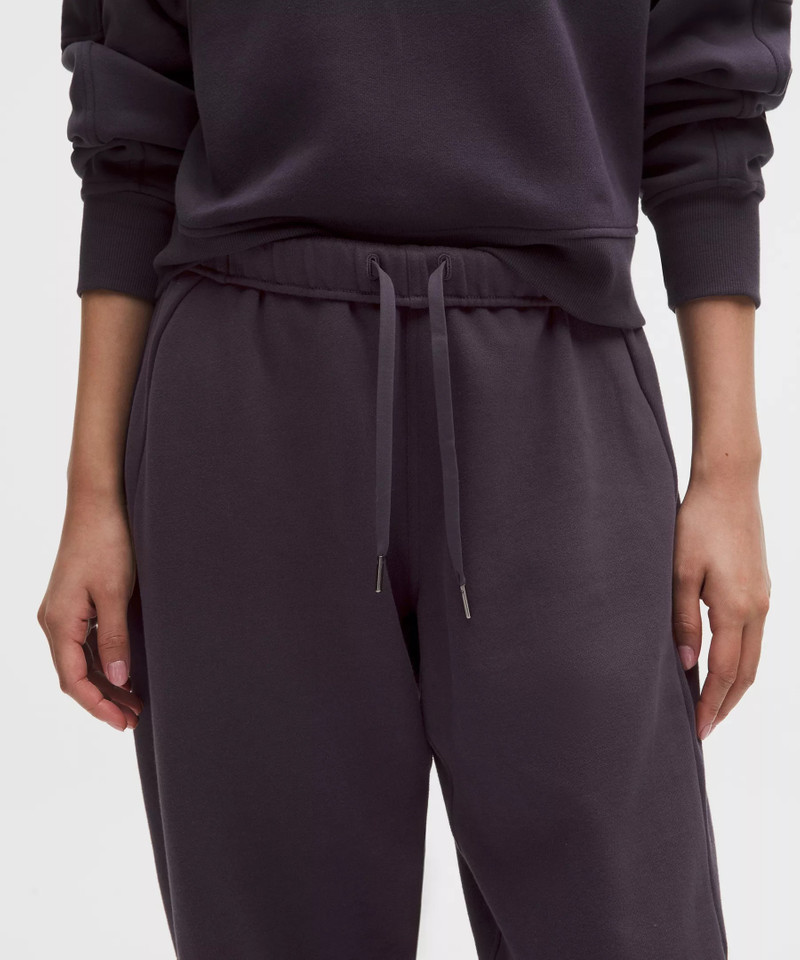 Lunar New Year Scuba Mid-Rise Oversized Jogger 4