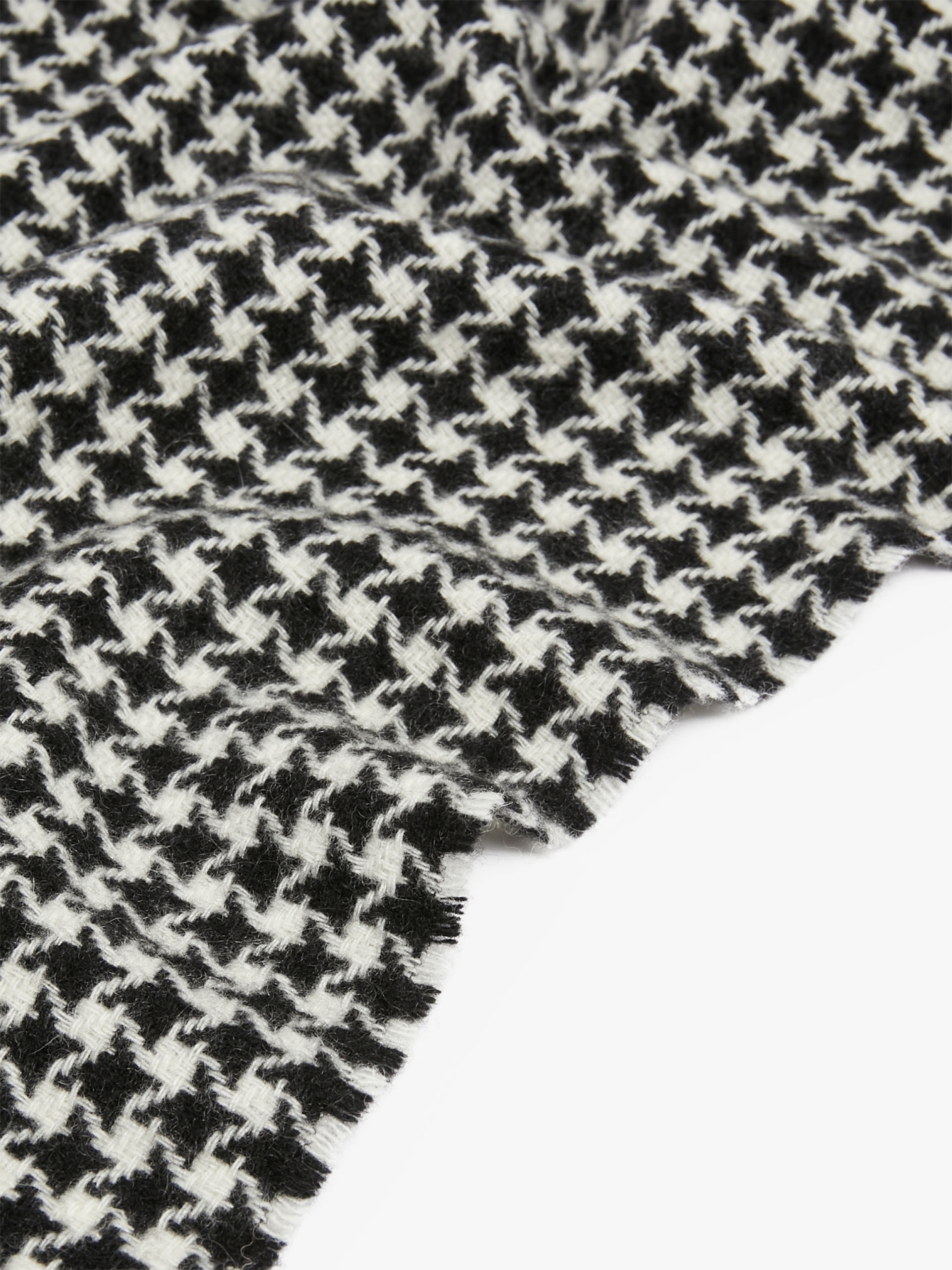 WSSTOLA Houndstooth cashmere scarf - 3