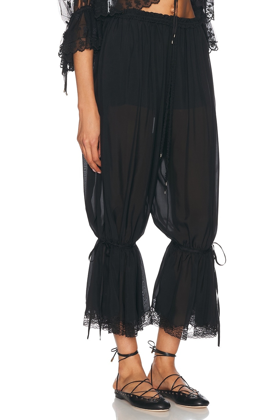 【関税&送料込】Chloe Velvet Cropped Trousers CHLOE Leopard-print cropped velvet trousers | Harvey Nichols