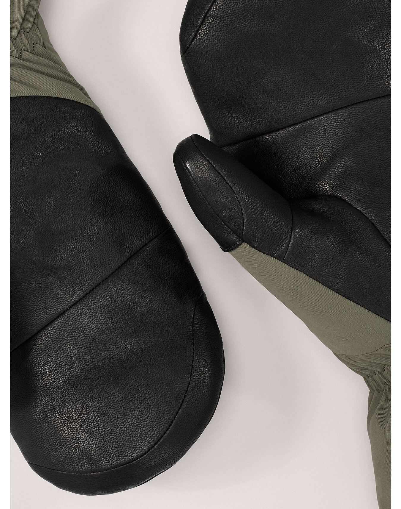 Fission SV Mitten - 2