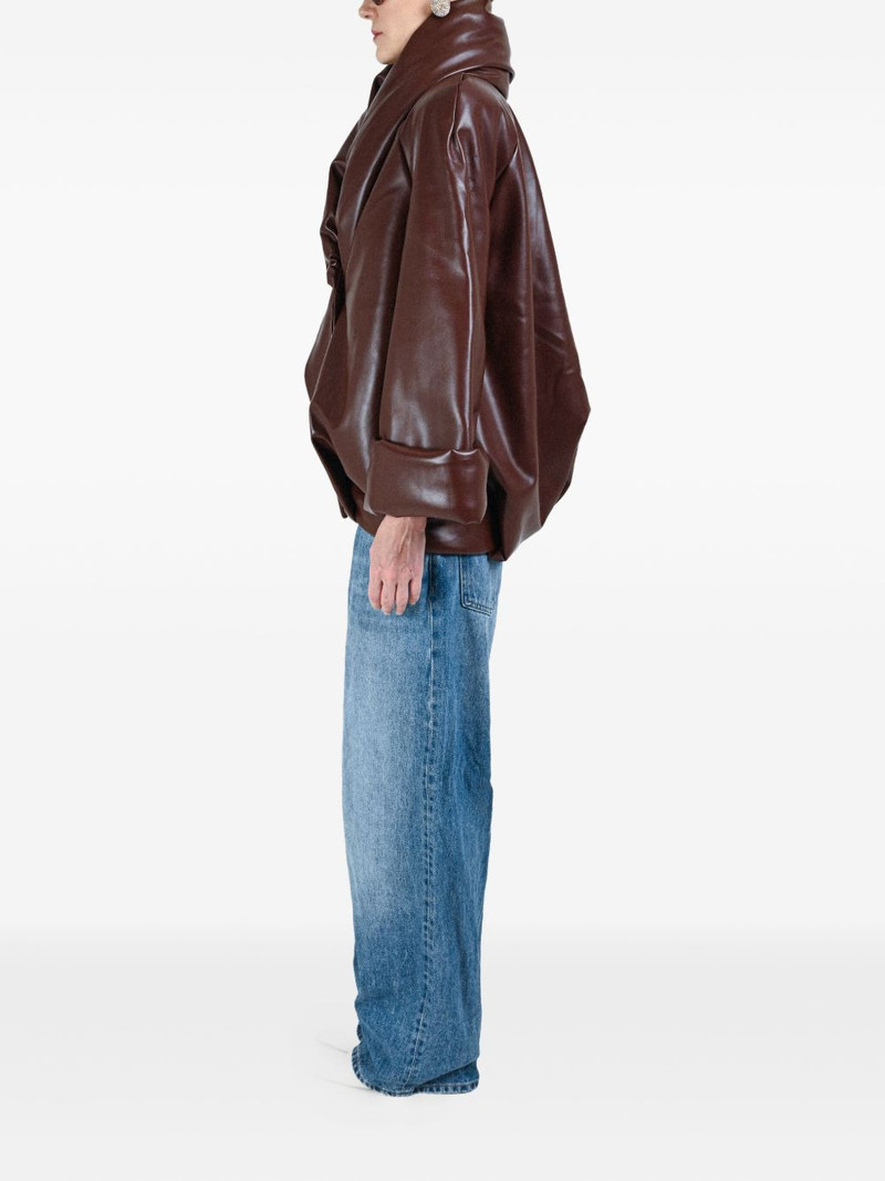 button-fastening jacket 5
