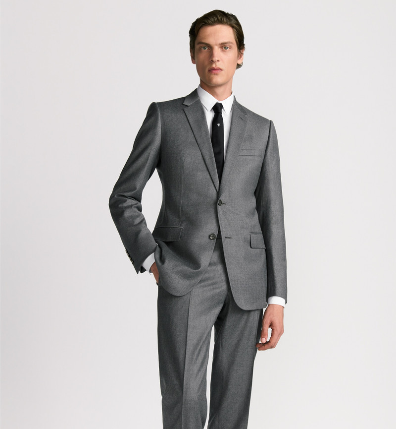 Dior Classic Suit outlook