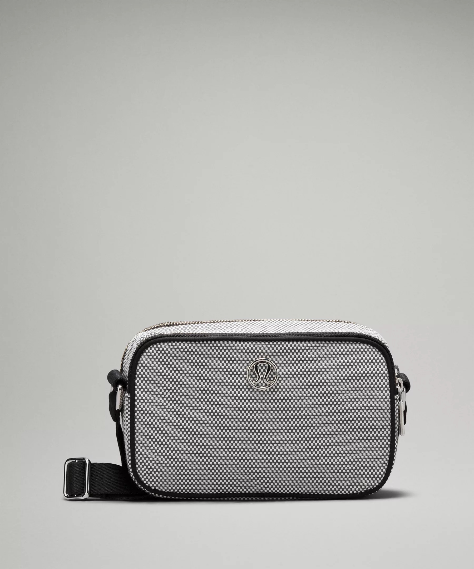 Crossbody Camera Bag 2L *Canvas - 1