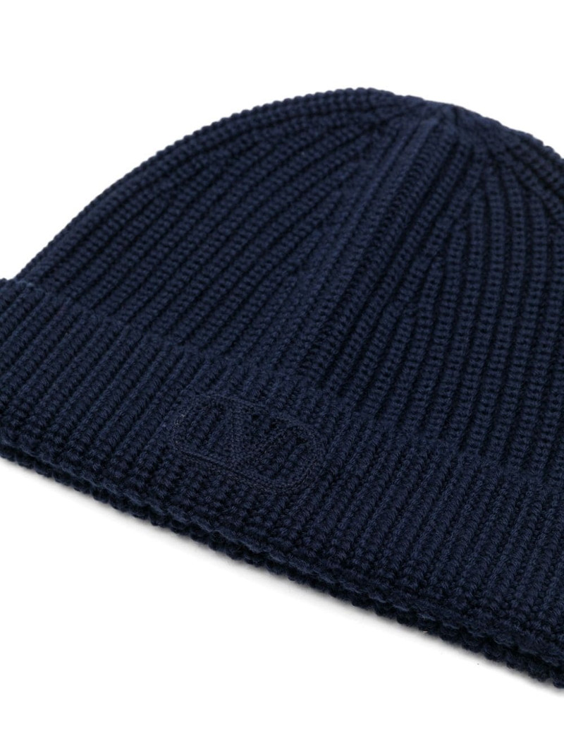 Valentino VLogo beanie outlook