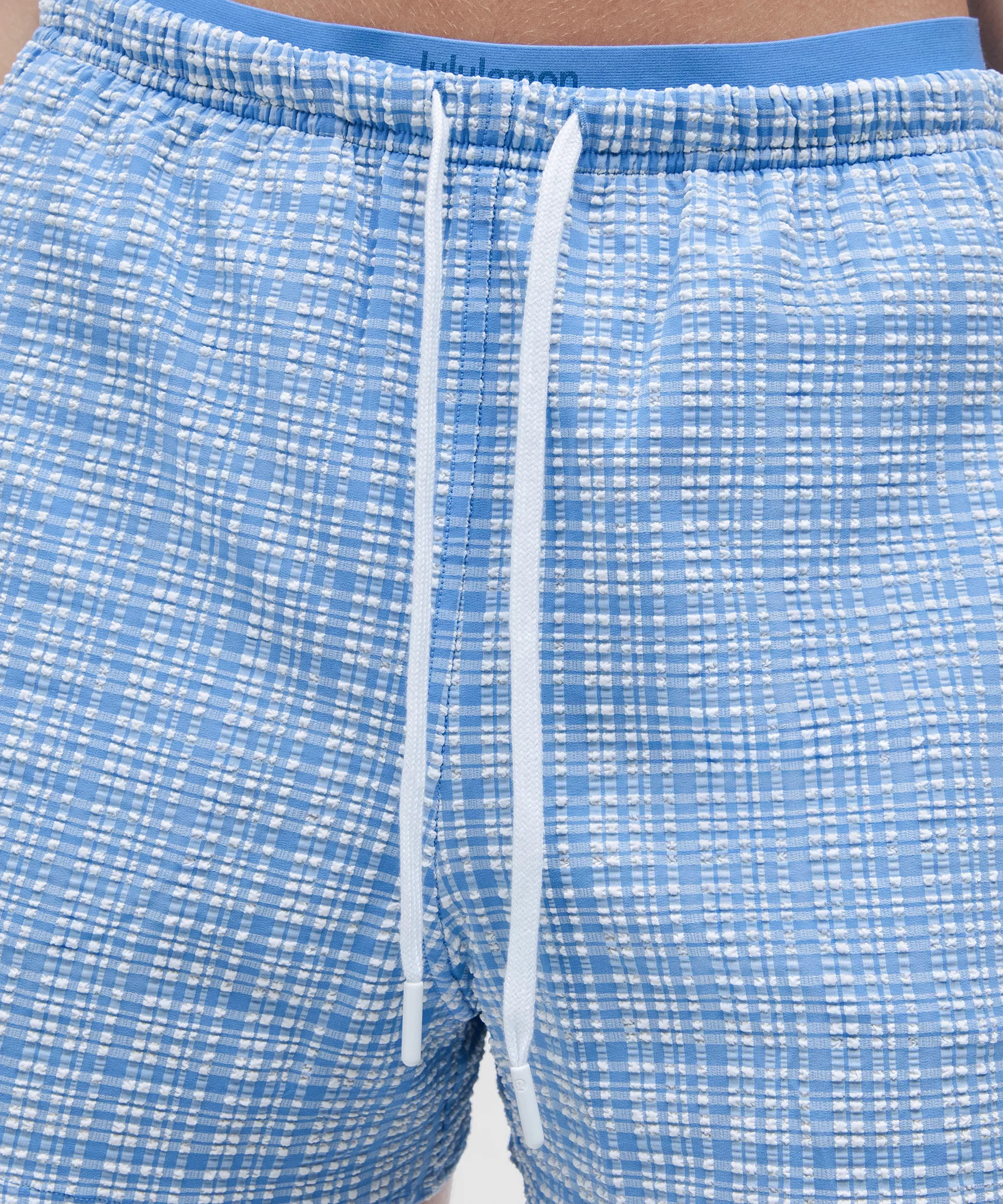 Seersucker Check Mid-Rise Pull-On Short 3" - 4