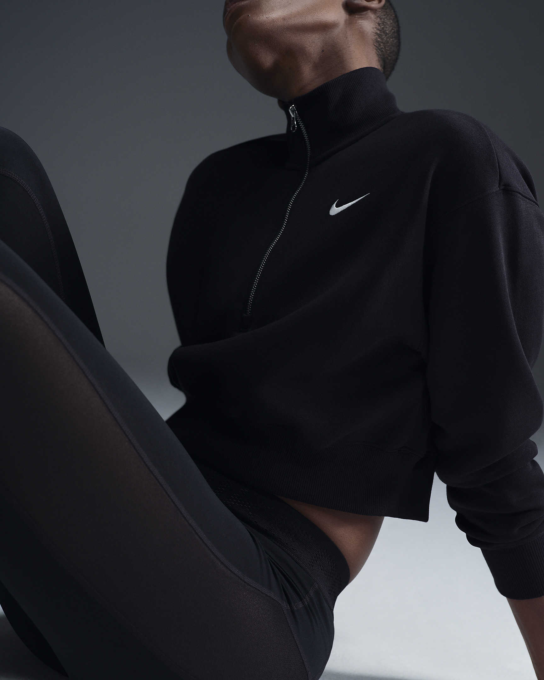 Nike Sportswear Phoenix Fleece Women's 1/2-Zip Cropped Sweatshirt - 2