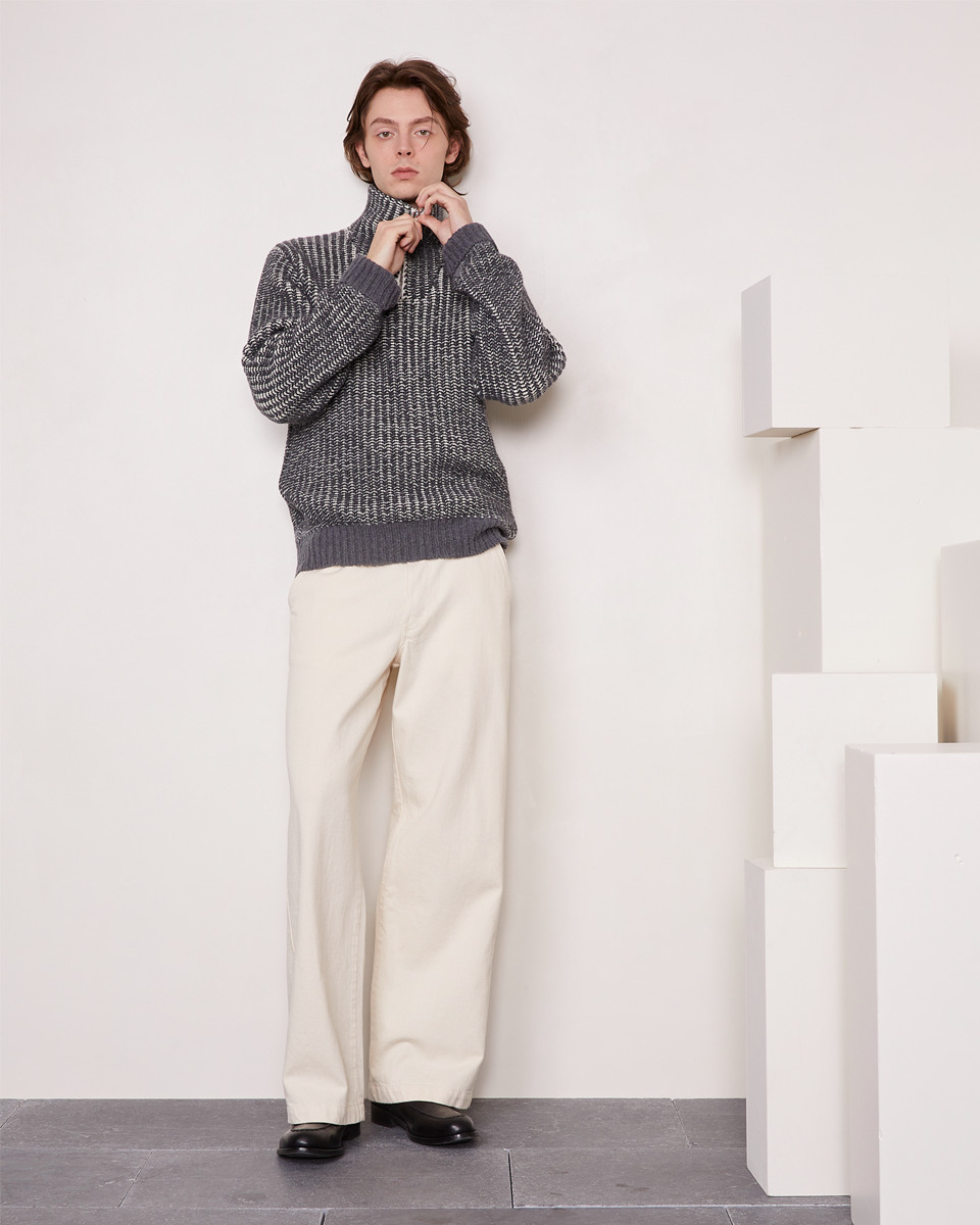 【関税込み】Officine Generale グレー Tarek セーター Officine Generale Tarek Engrib Quarter-Zip Sweater | Shopbop