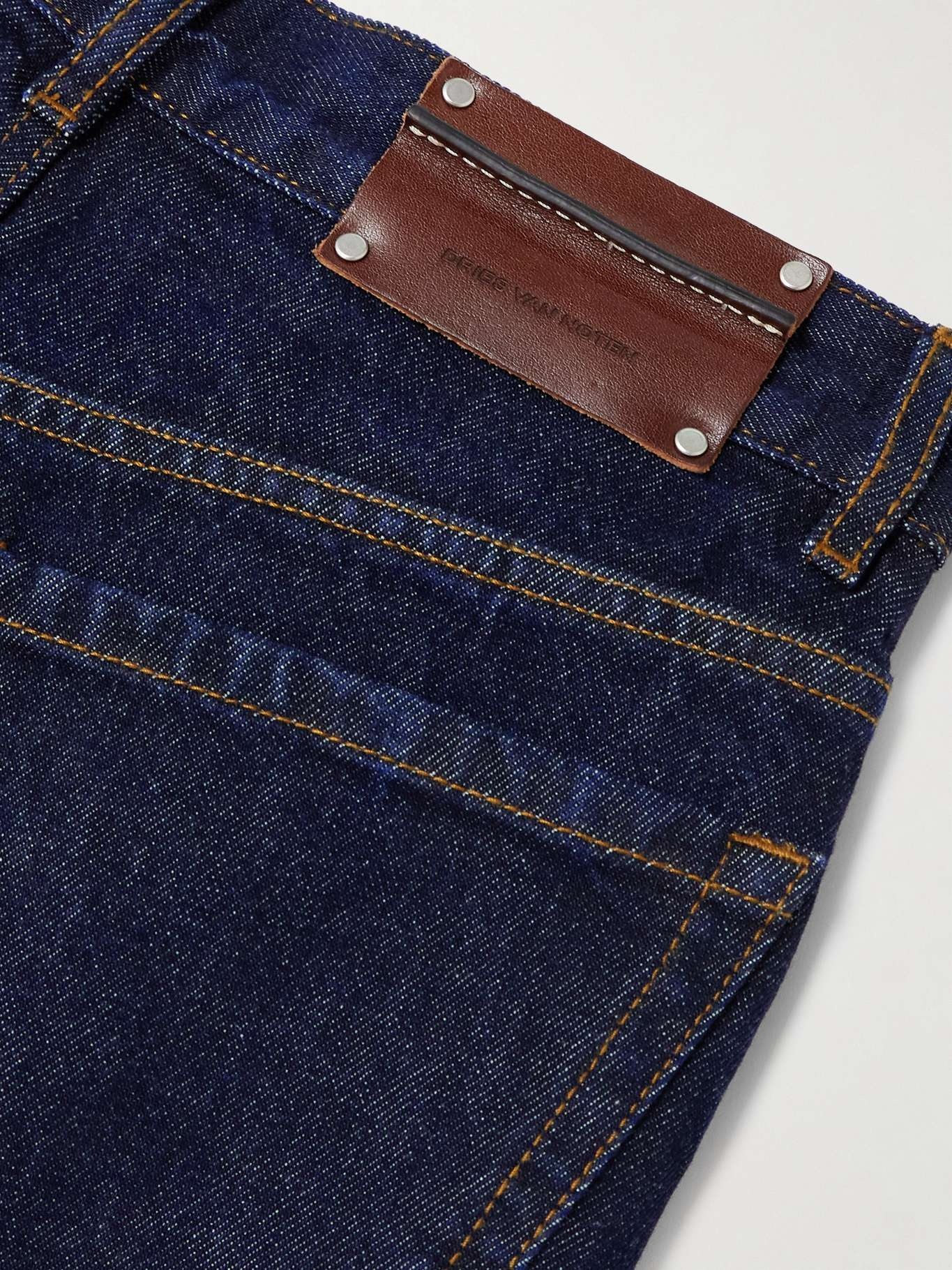 High-rise flared jeans - 6