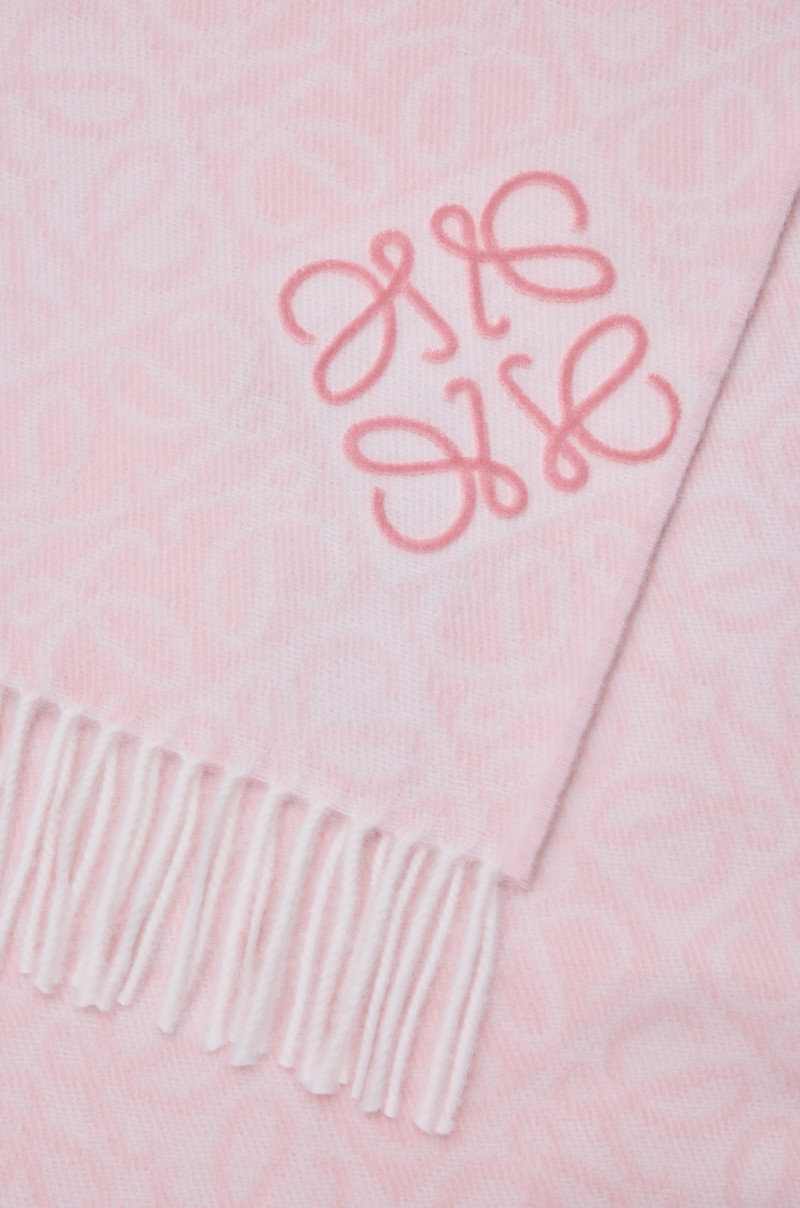 Anagram scarf in wool and cashmere 3