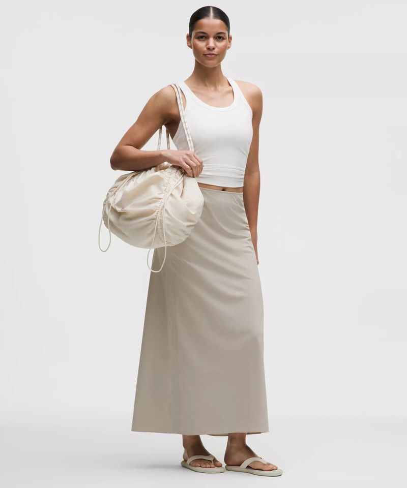 lululemon Ruched Tote Bag 24L outlook