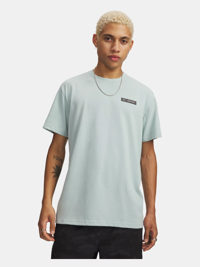 UA Heavyweight Armour Label 1