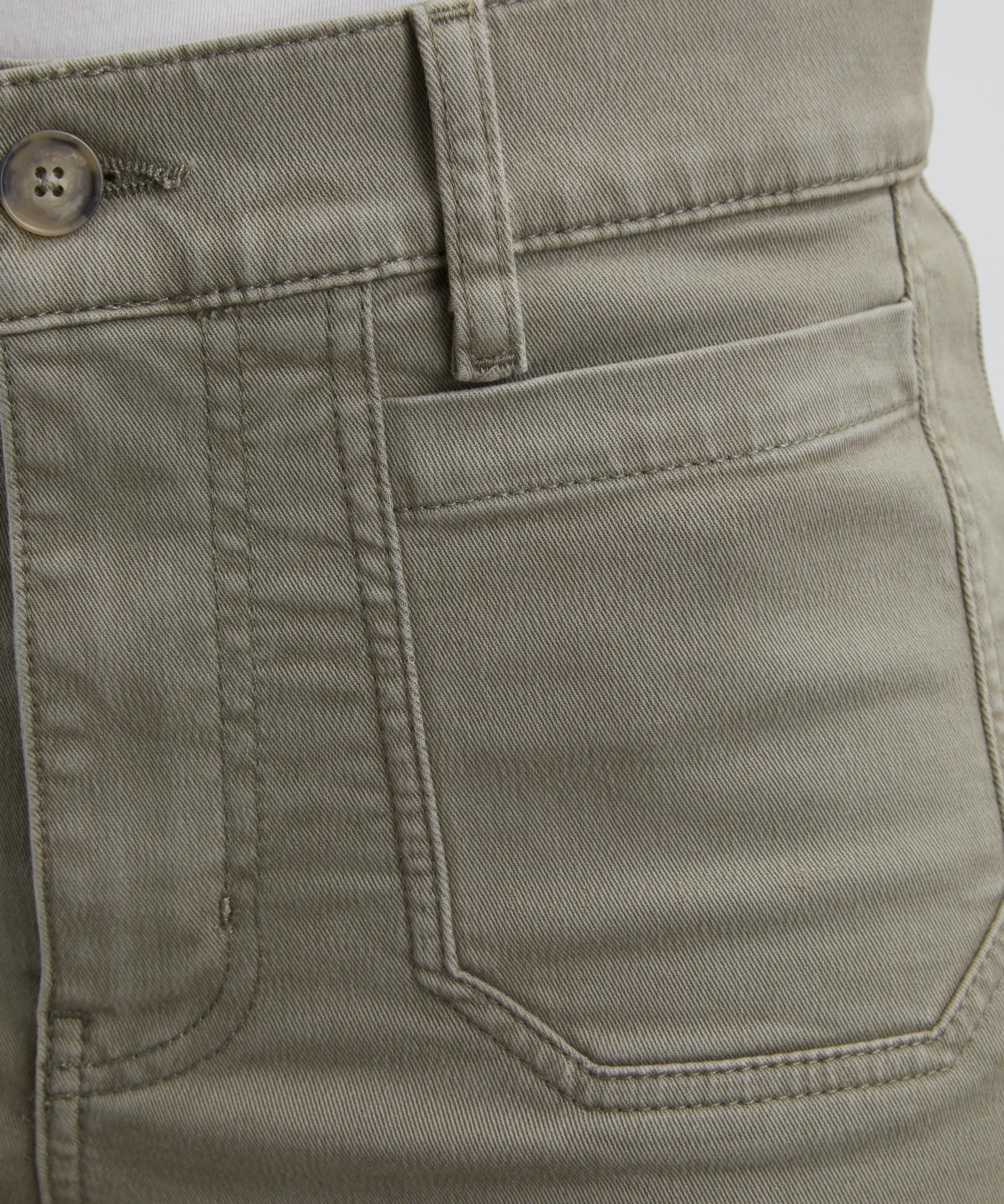 Le Slim Palazzo Modernist Pocket Jeans in Thyme - 5