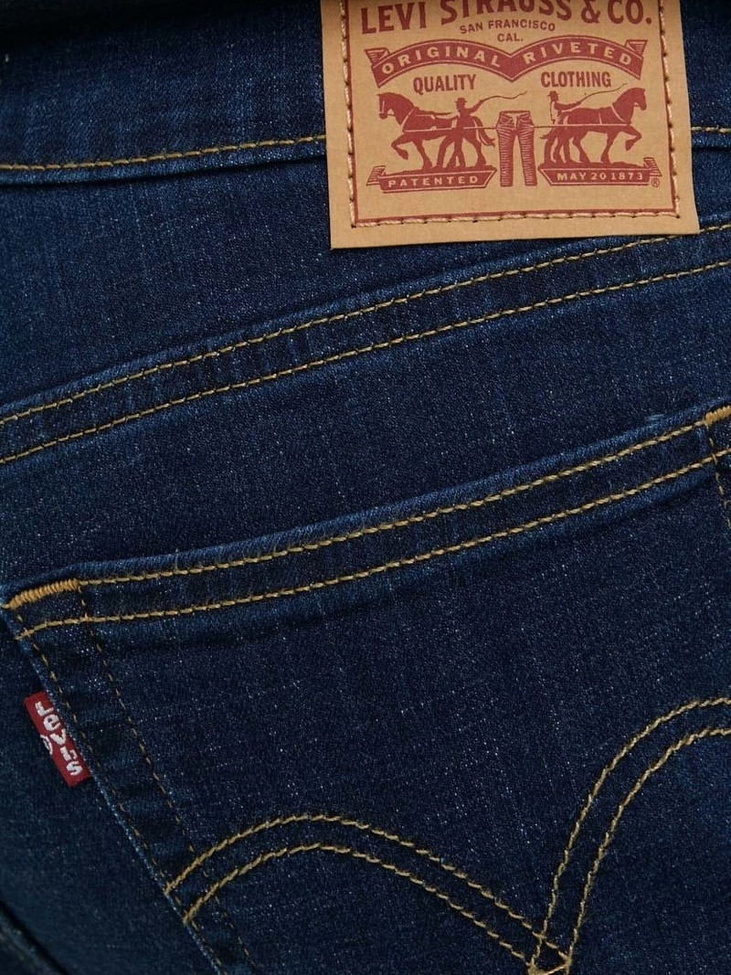 contrast-stitch denim jeans 3