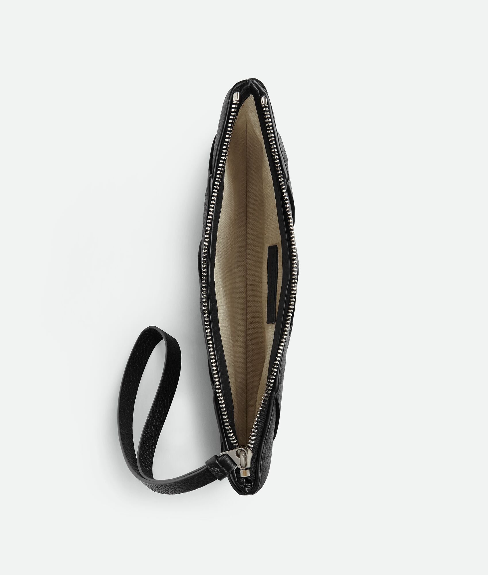 Bottega Veneta Diago Medium Pouch | REVERSIBLE