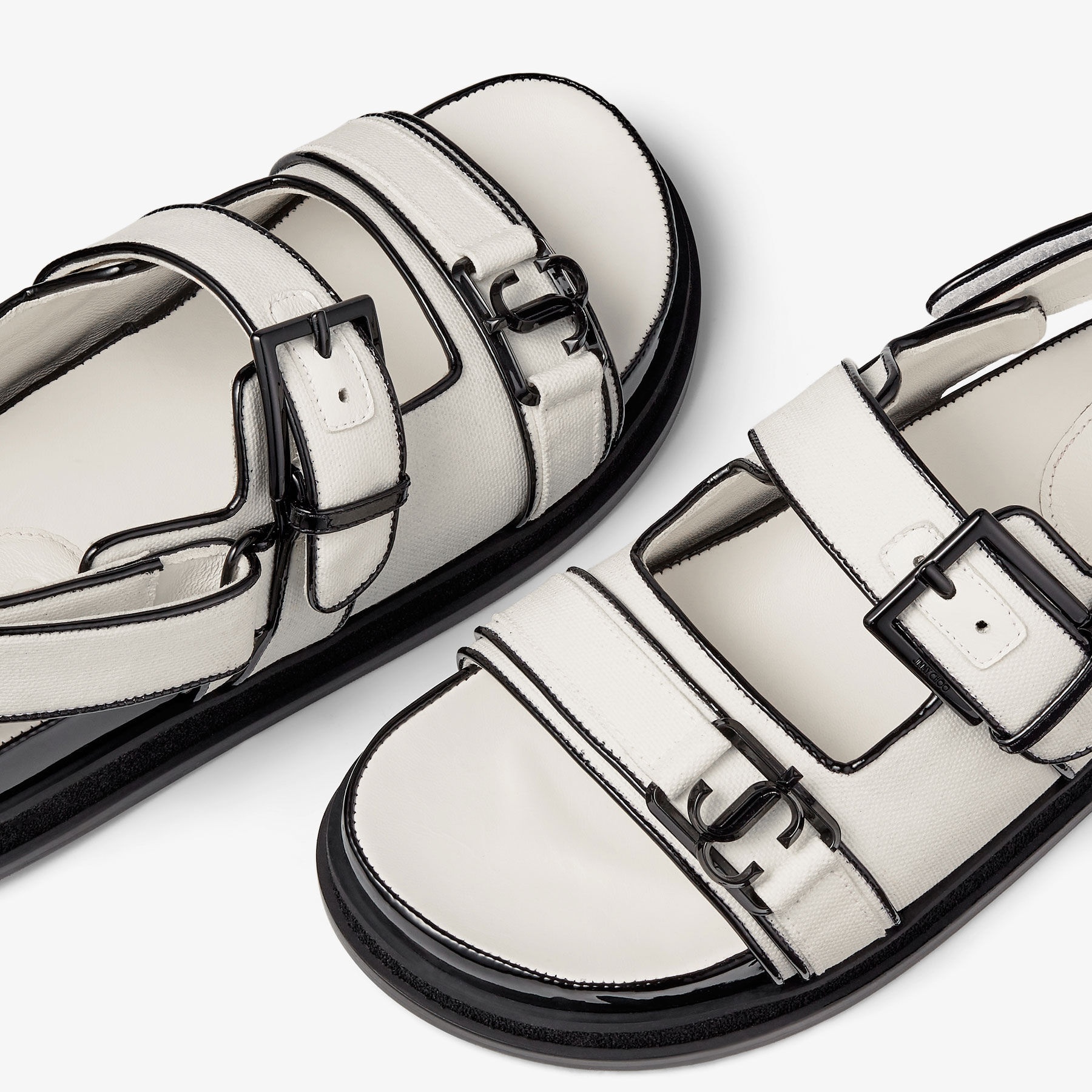 Elyn Flat
Latte Linen Flat Sandals - 3