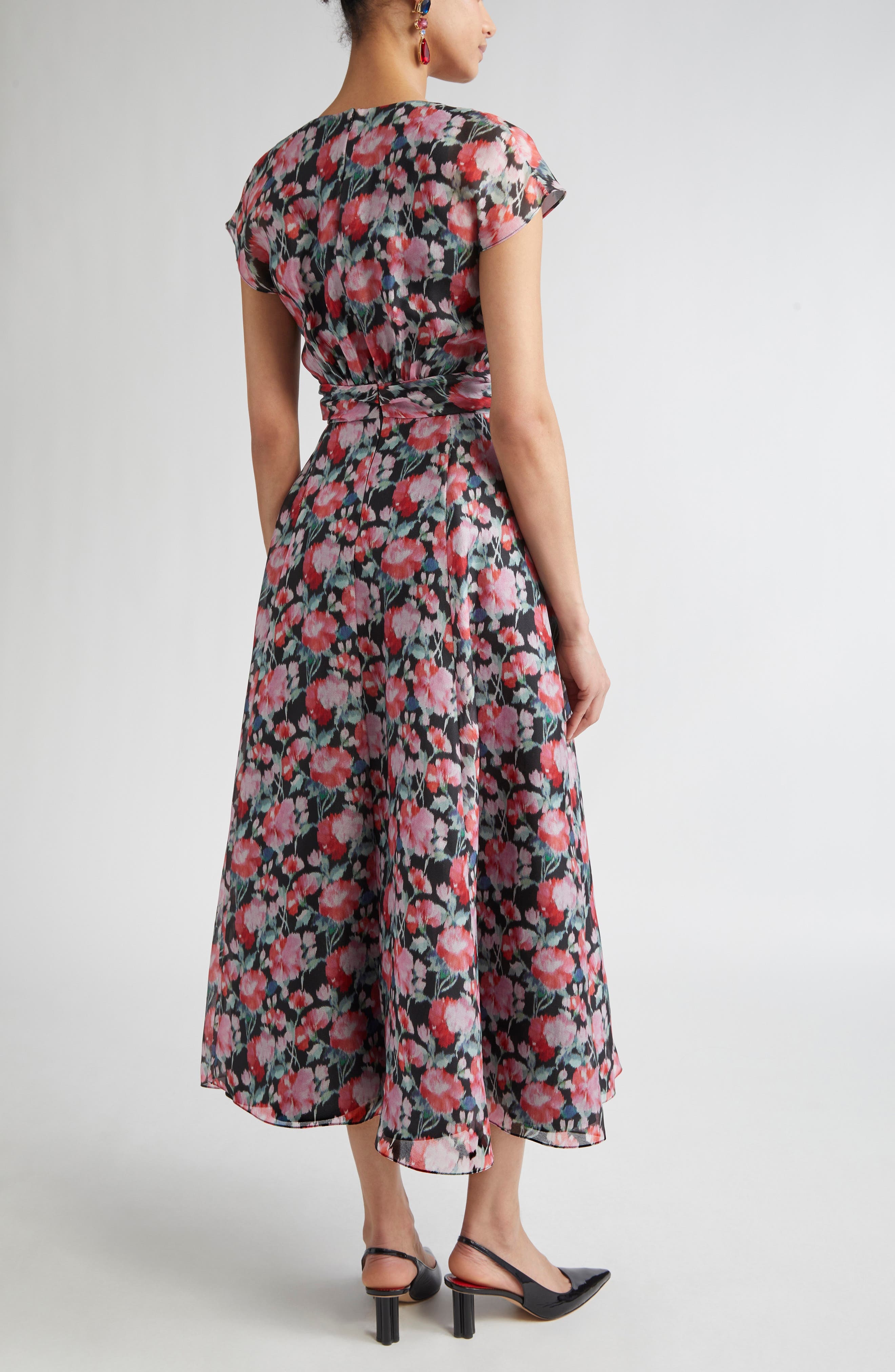 Carolina Herrera Peony Print Cap Sleeve Silk Organza Midi Dress in Pink Multi at Nordstrom - 2