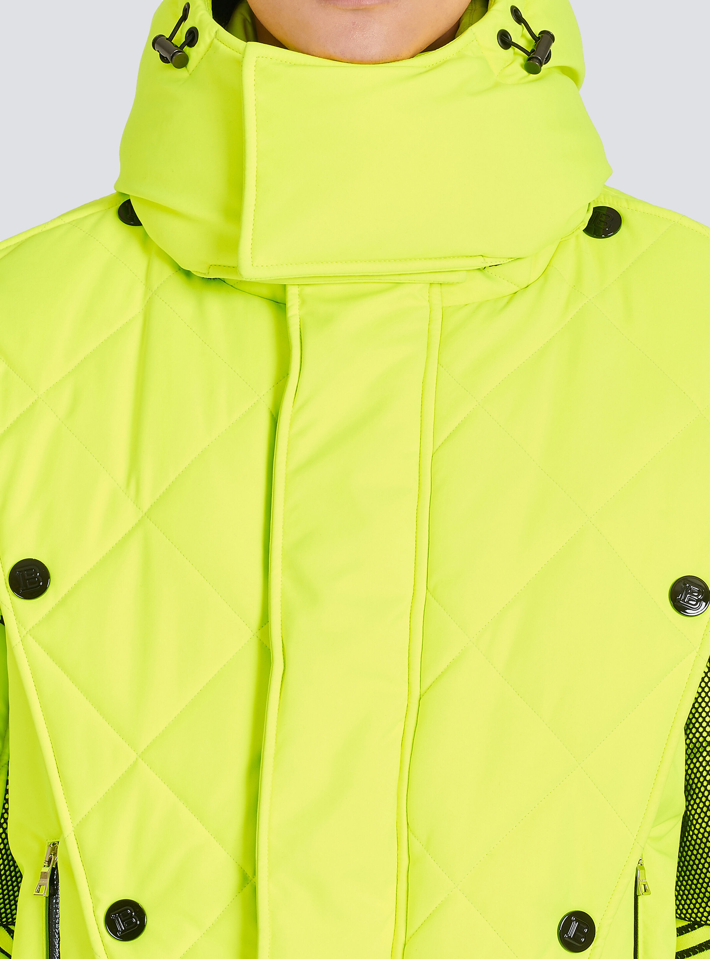 Hooded neon quilted jacket - 10
