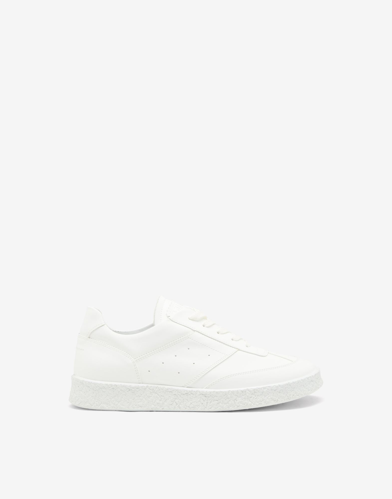 Low-top sneaker - 1