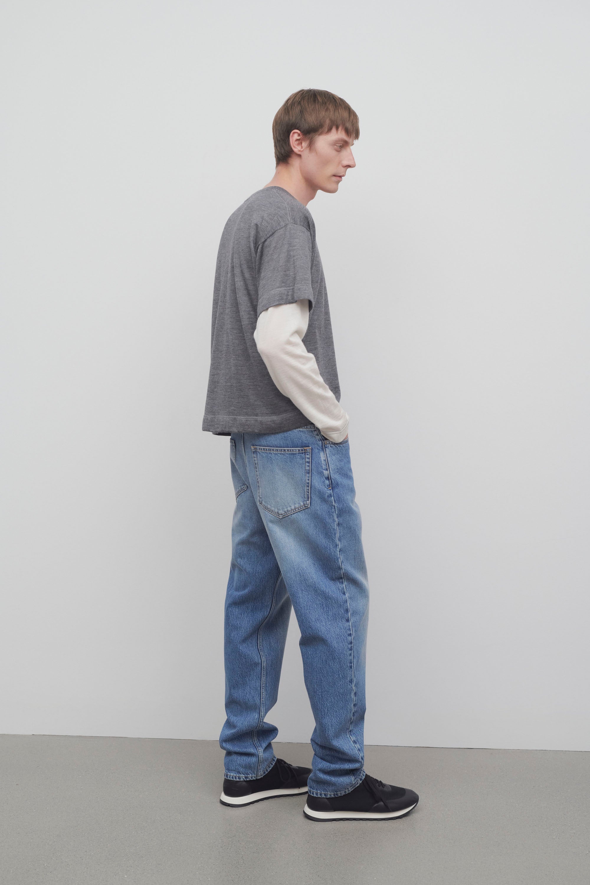 Elordi Jean in Denim - 4