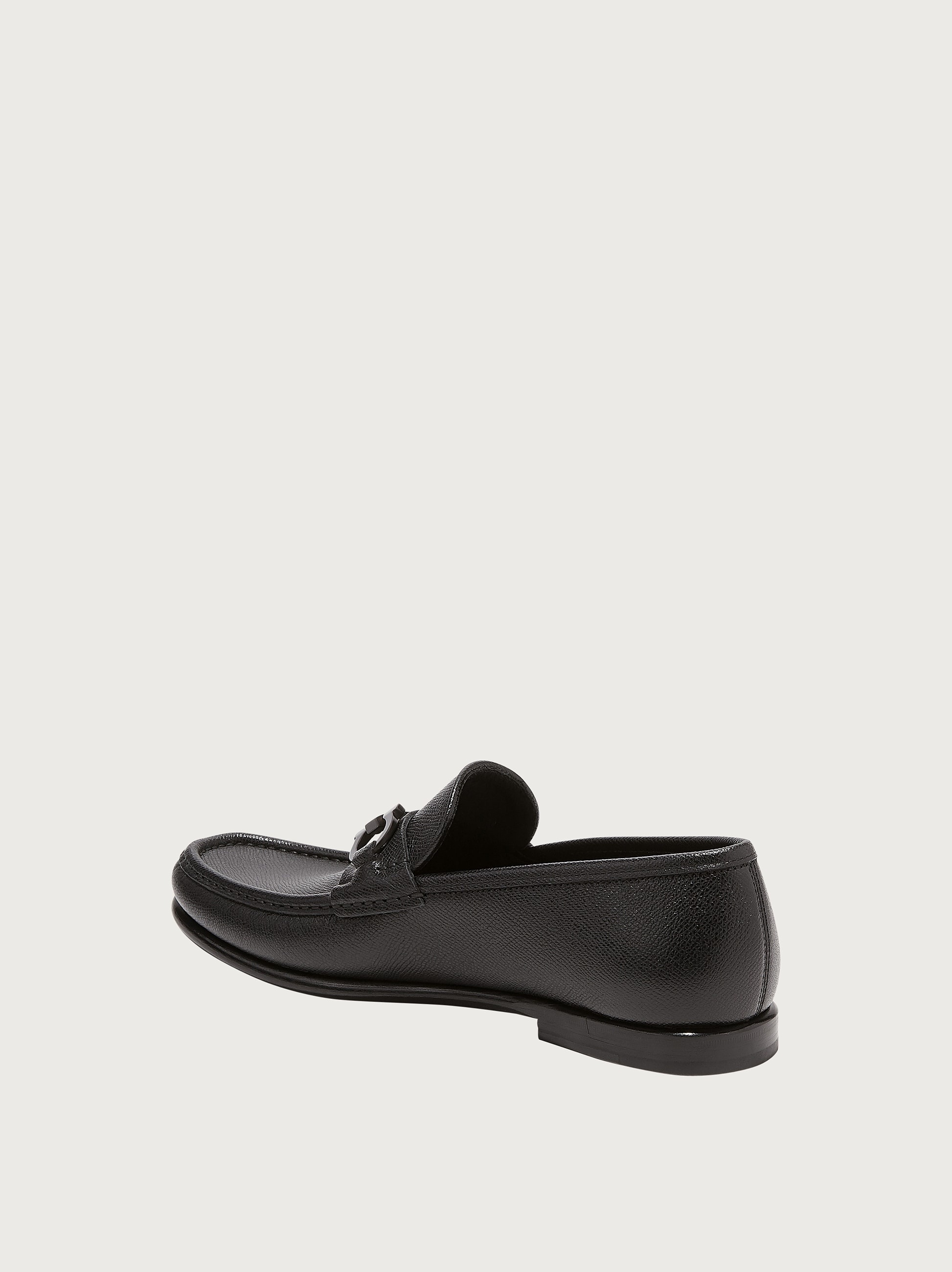 Moccasin with Gancini ornament - 3