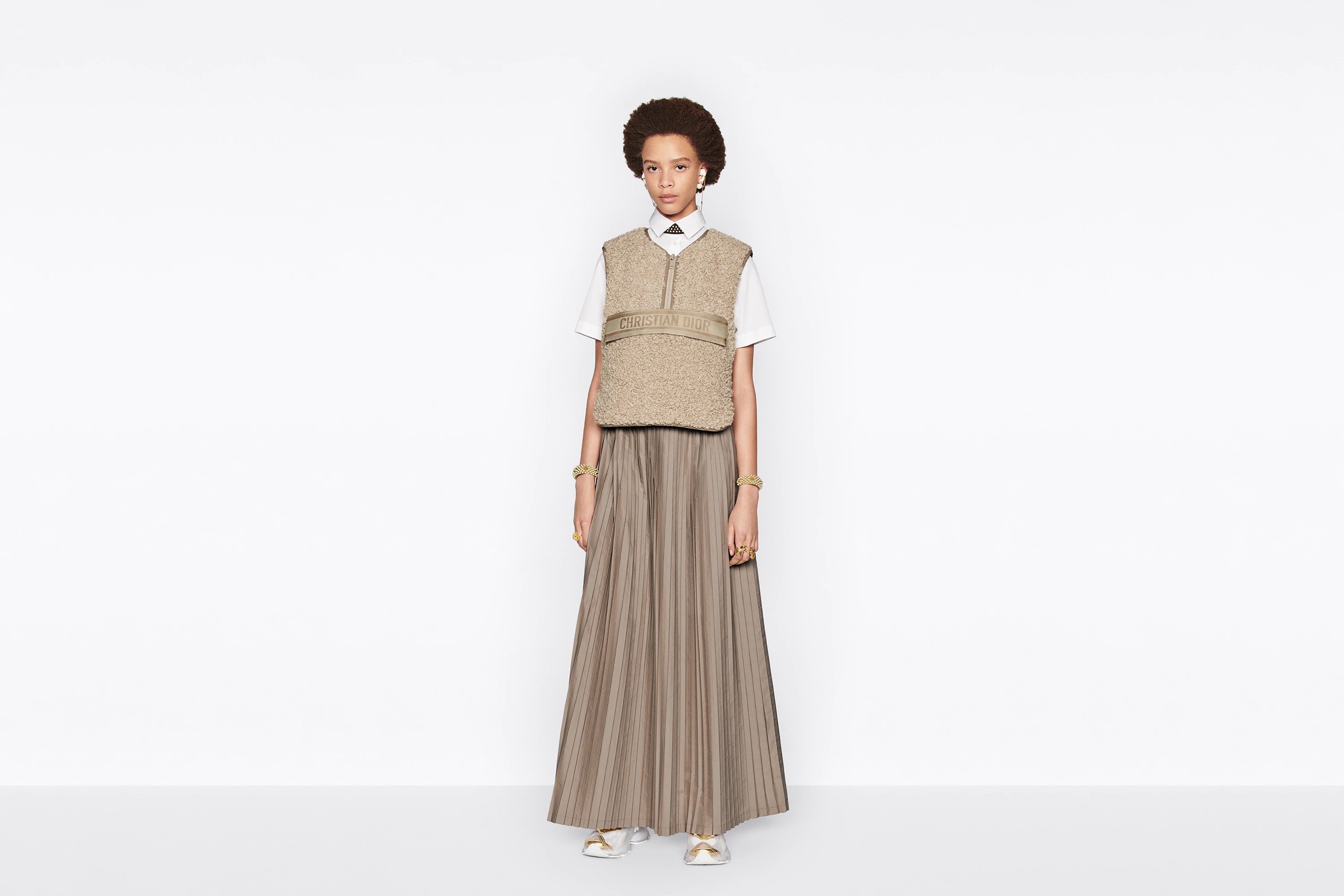 Macrocannage Reversible Sleeveless Vest - 7
