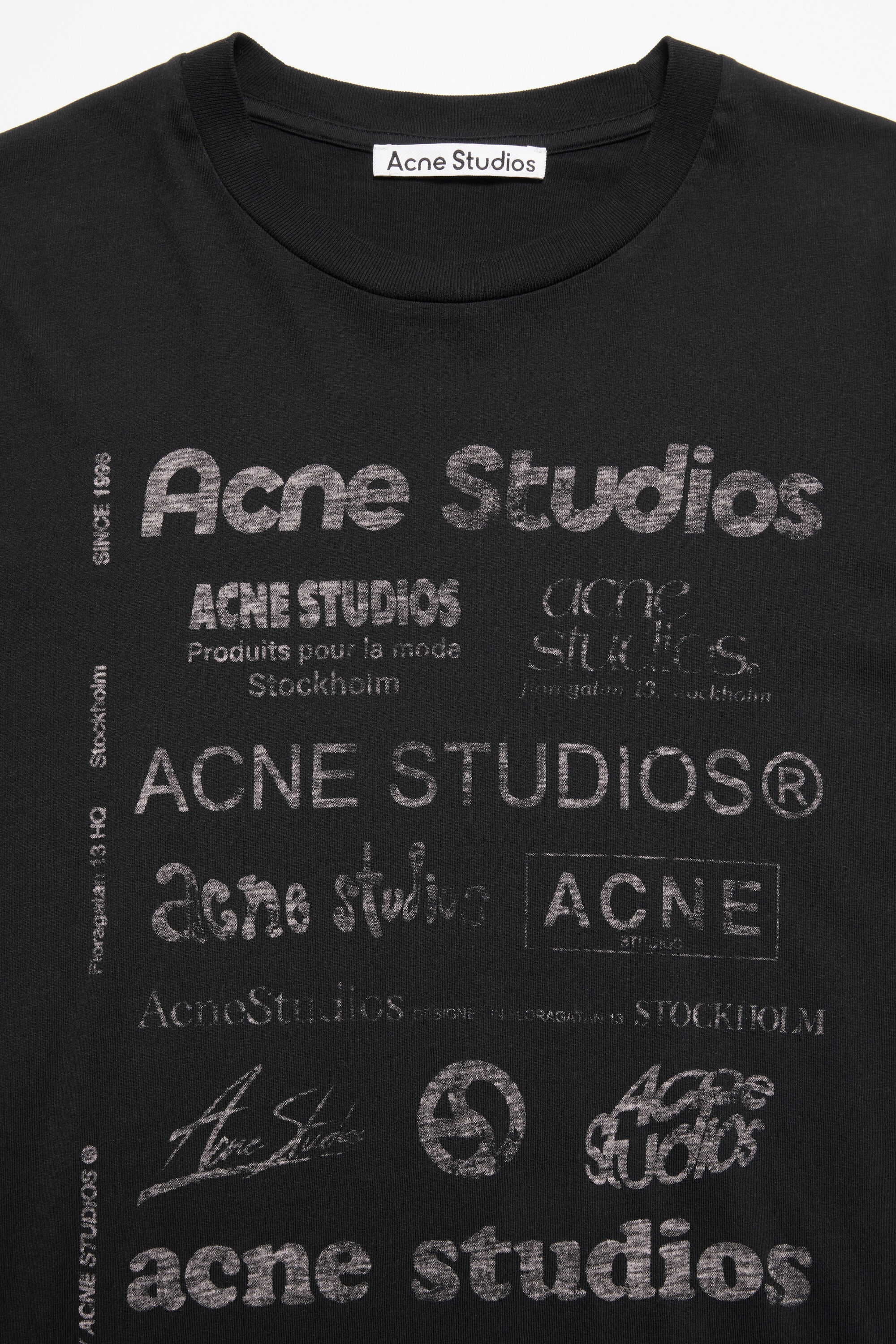 Logo t-shirt - Relaxed fit - Black - 5