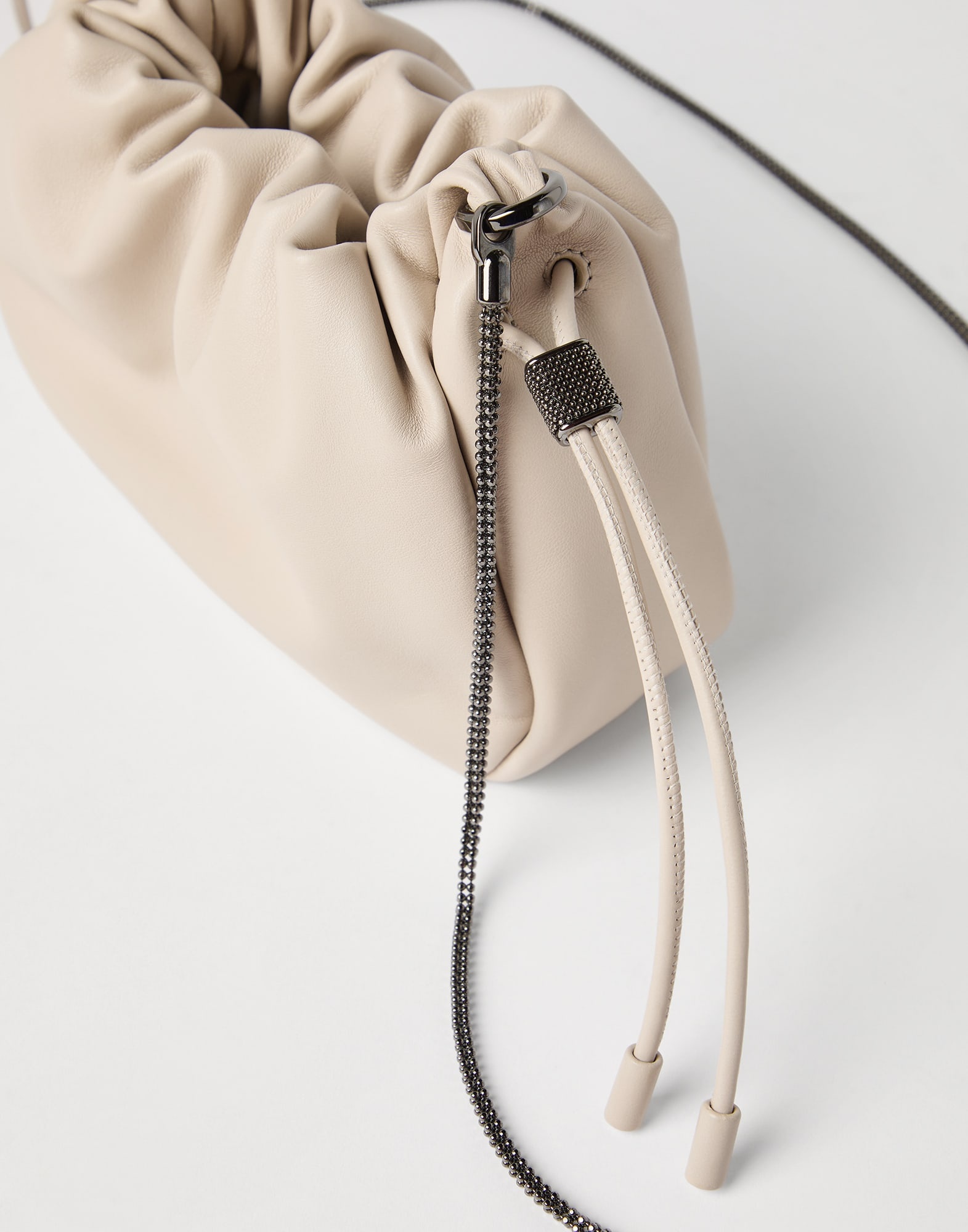 Mellow mini bucket bag in soft leather with precious chain - 3