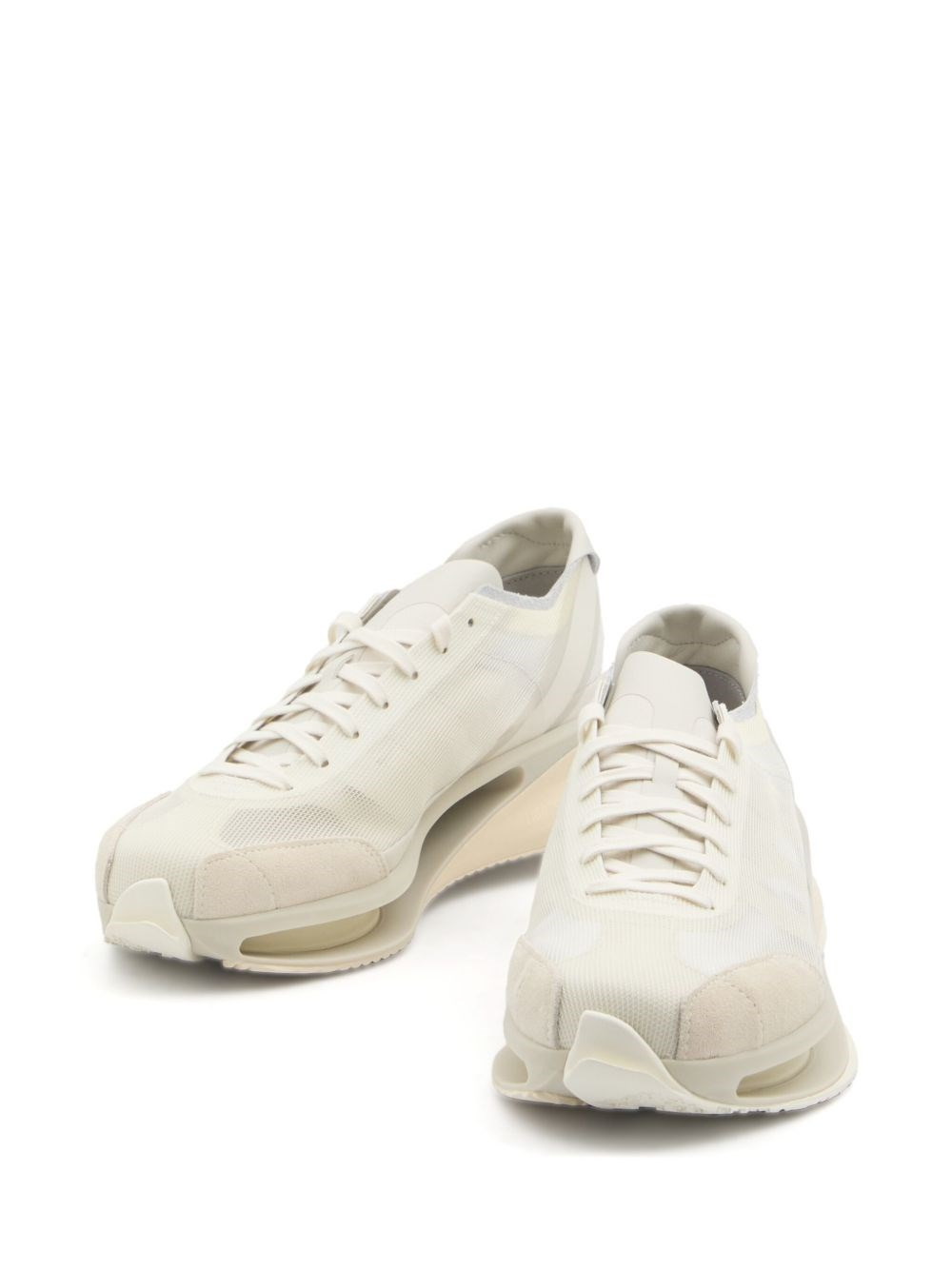 Sneaker with logo - 4