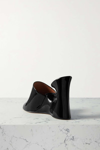 Alaïa La Sculpture 100 patent-leather wedge mules