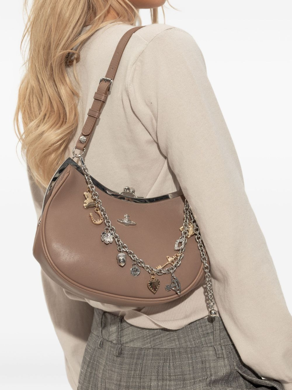 Charm clasp-frame shoulder bag - 5