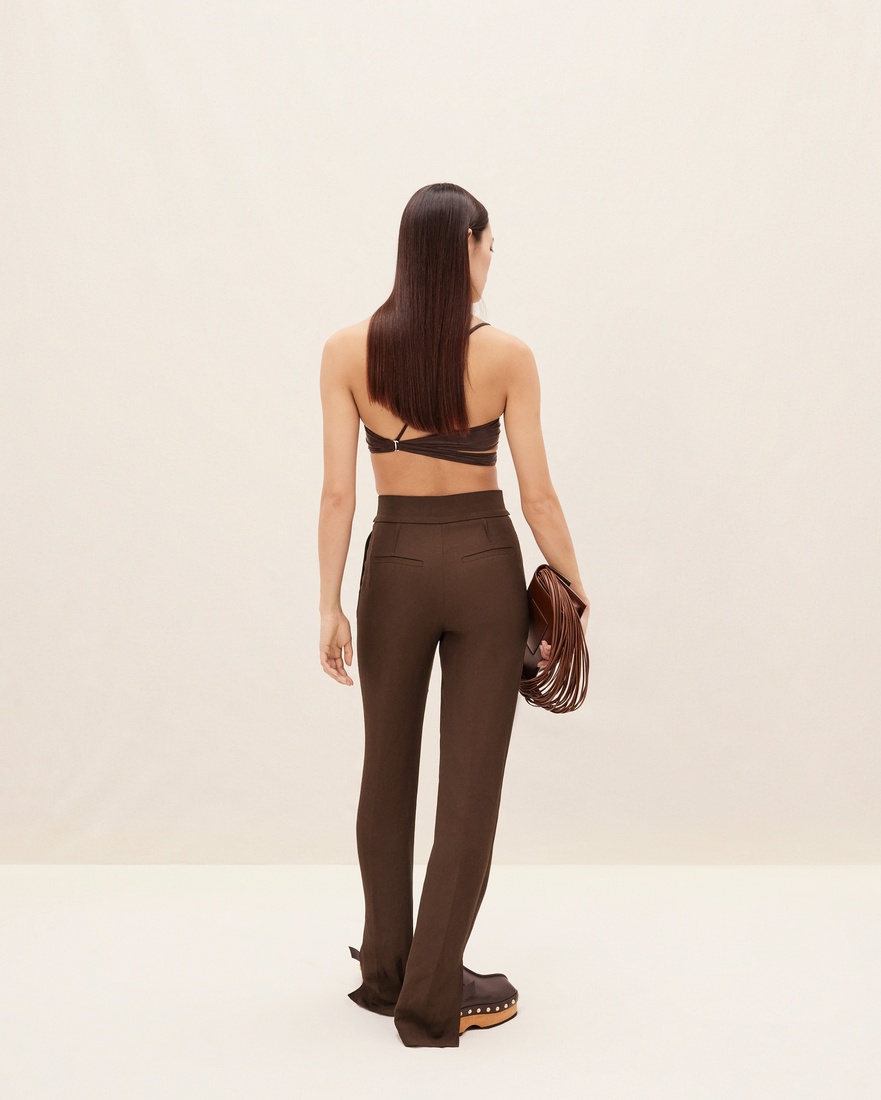 VIP【送料関税込】JACQUEMUS LE PANTALON TIBAU The Tibau pants by JACQUEMUS | Official website