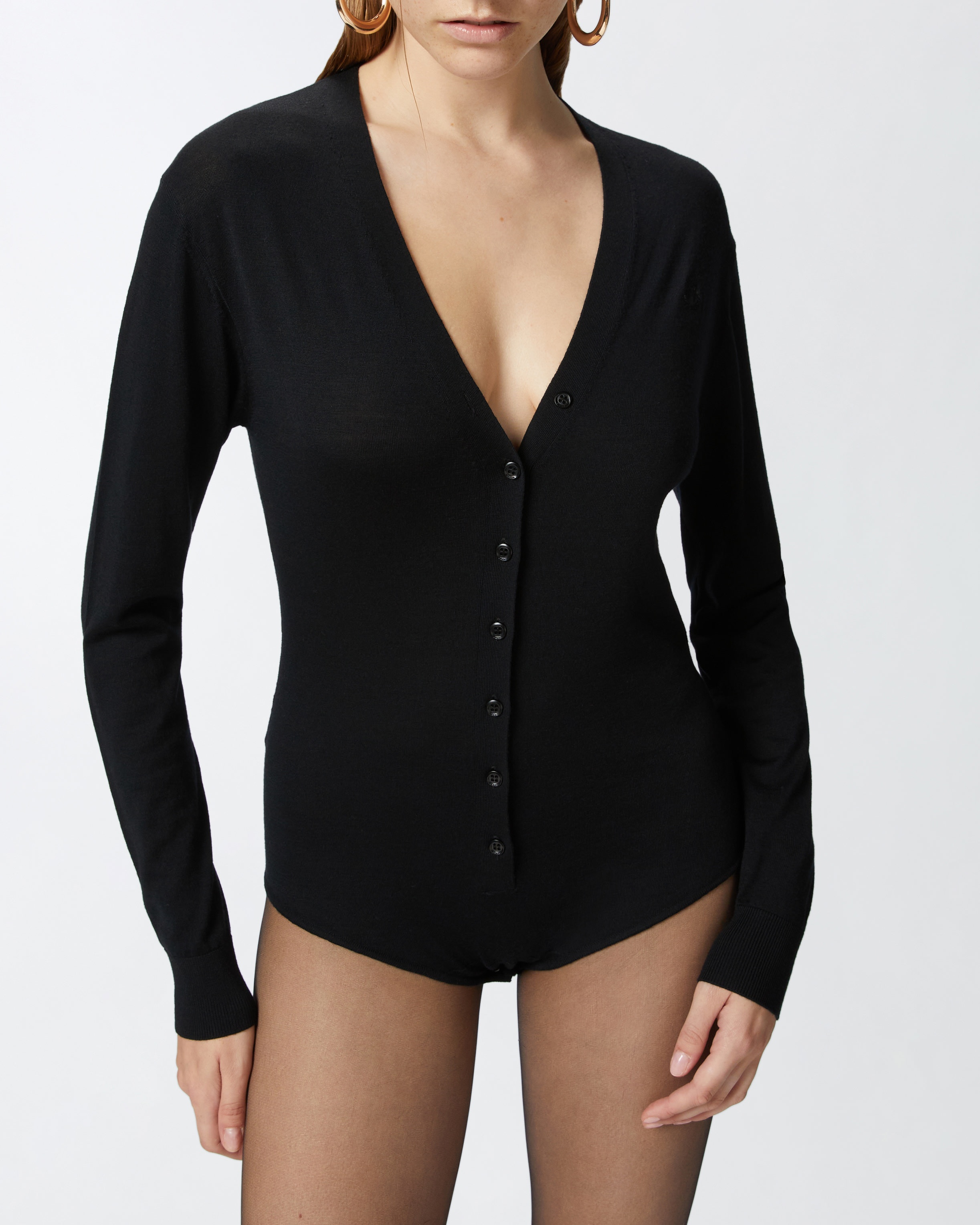 EXTRA-FINE WOOL BUTTONED BODY WITH V-NECK - 5