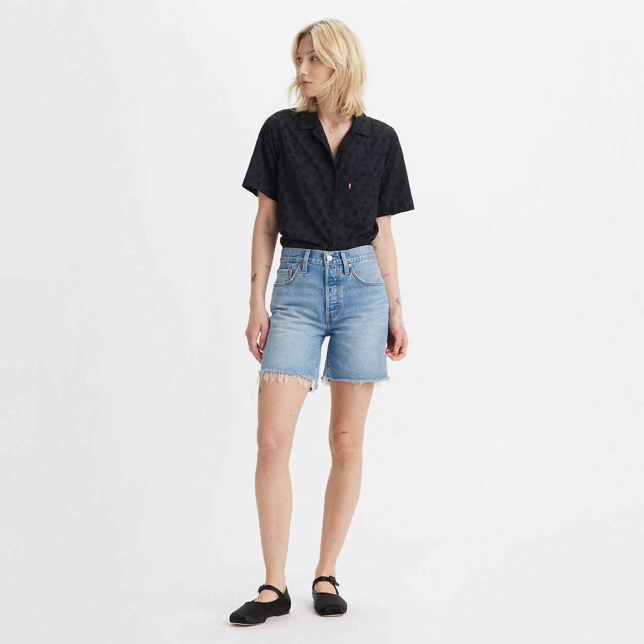 501® MID THIGH LIGHTWEIGHT WOMEN'S SHORTS - 2