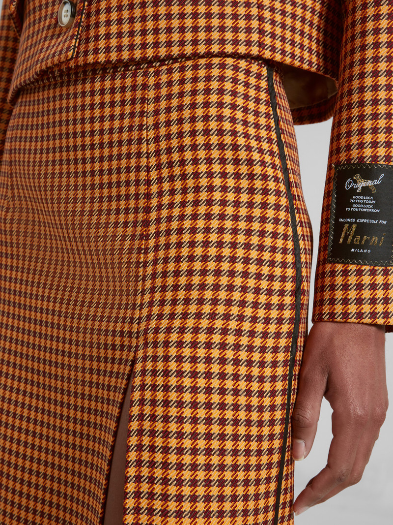 ORANGE 과 BURGUNDY CHECKED SKIRT 4