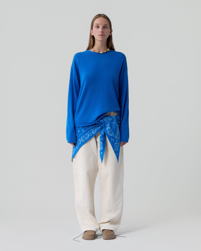 GUEST IN RESIDENCE Oversized Crew outlook