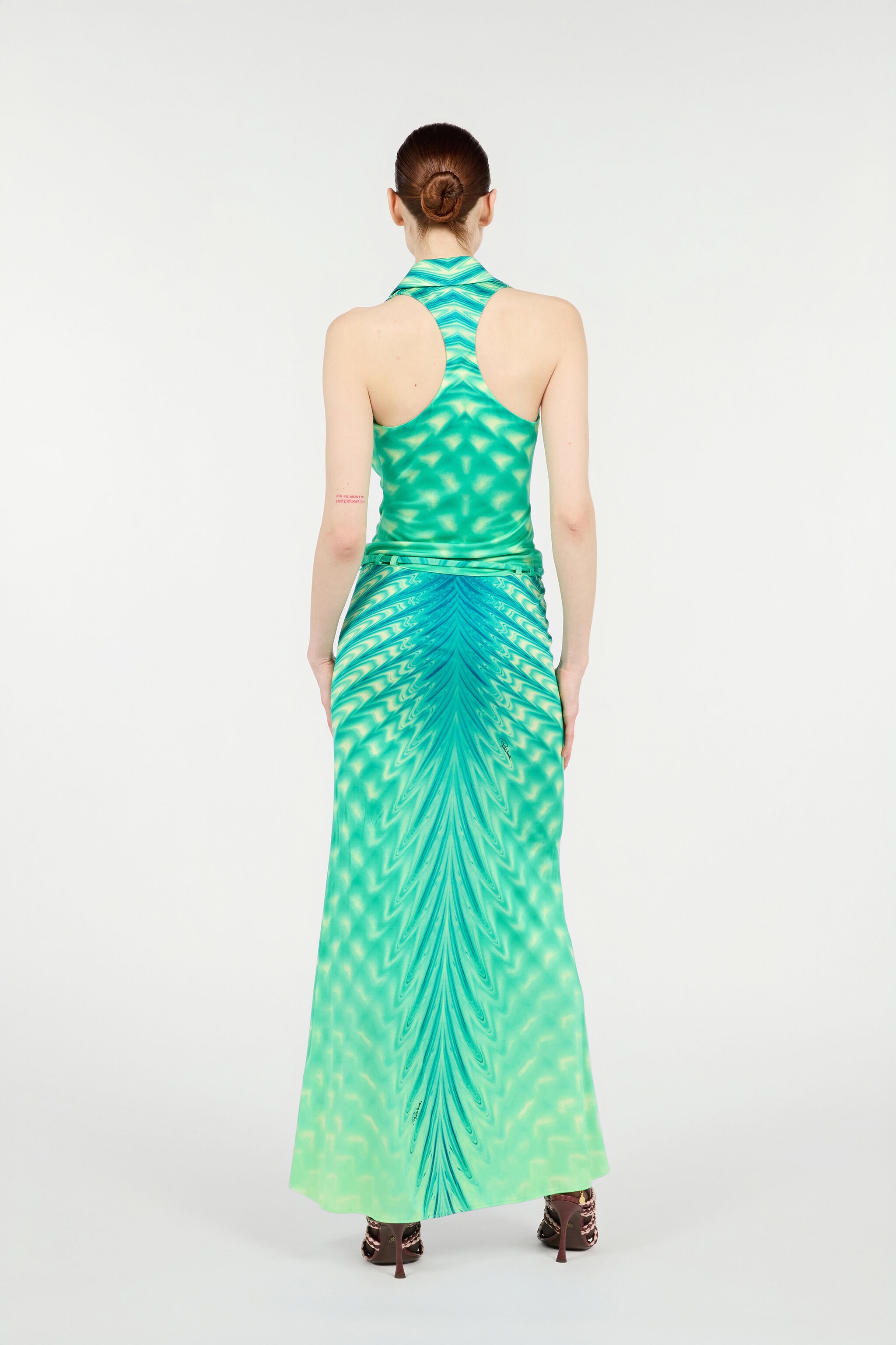 Long Dress with Optical Glass Print - 4