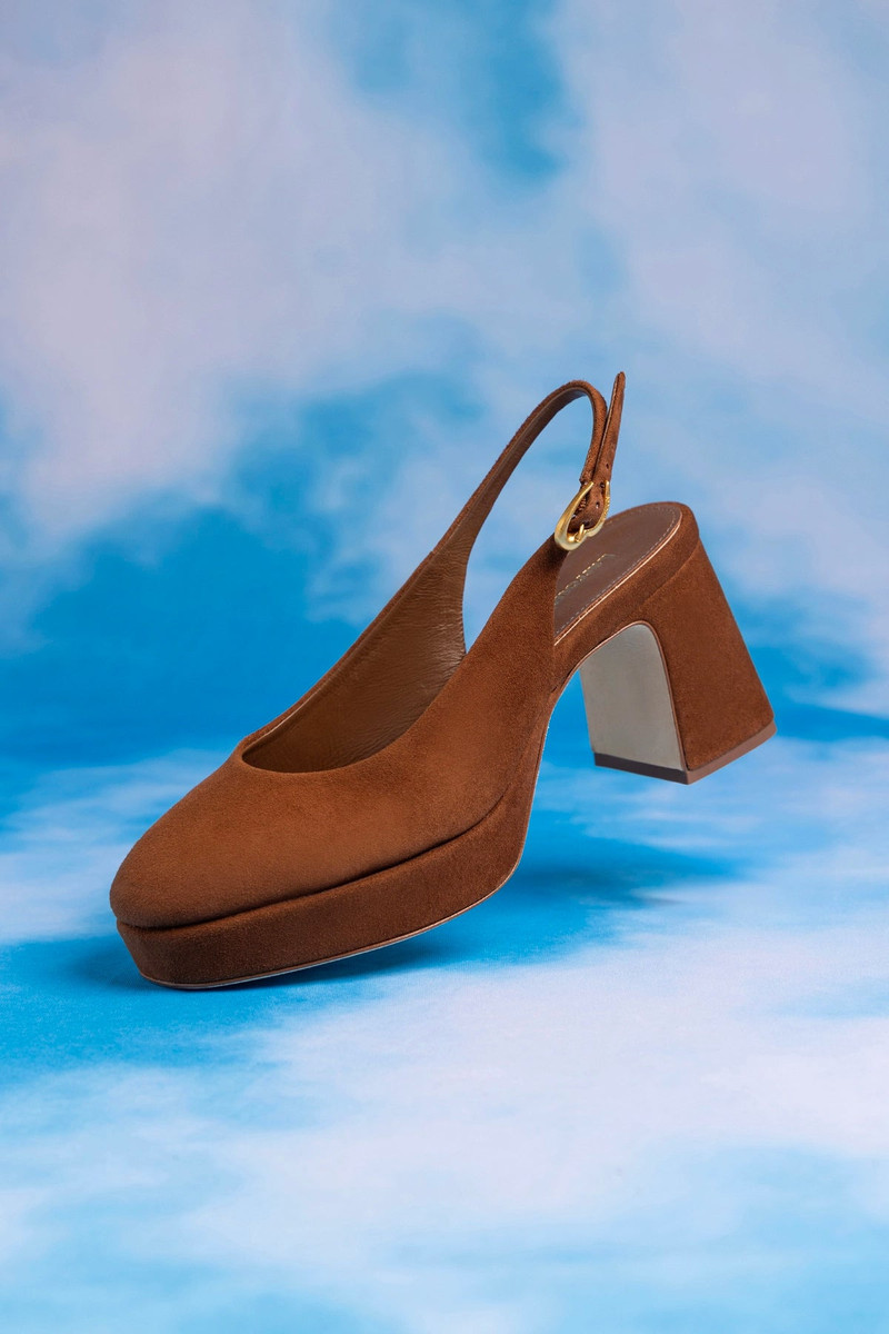 Larroudé Ariana Low In Brown Leather outlook