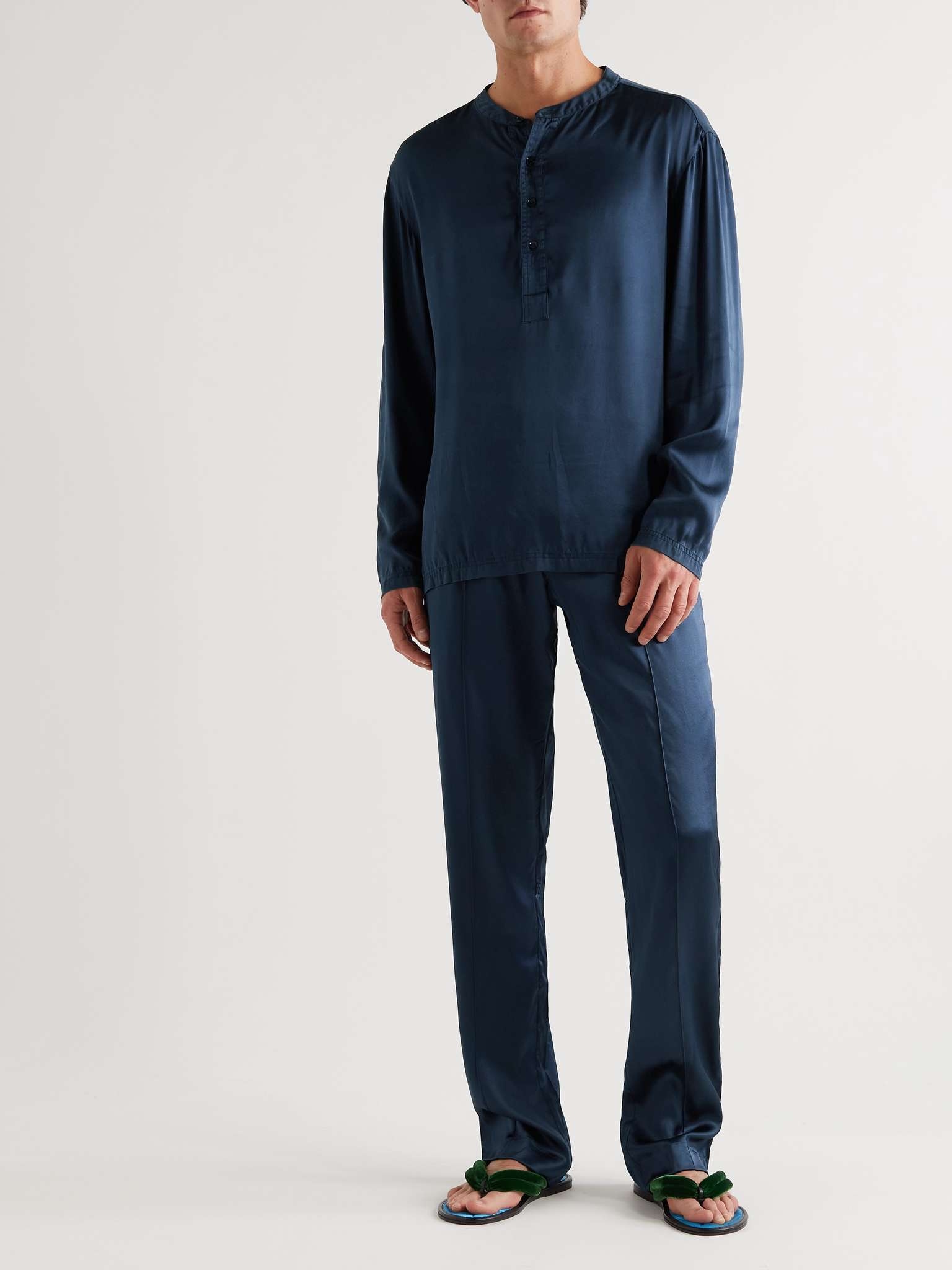 Velvet-Trimmed Stretch-Silk Satin Pyjama Trousers - 2