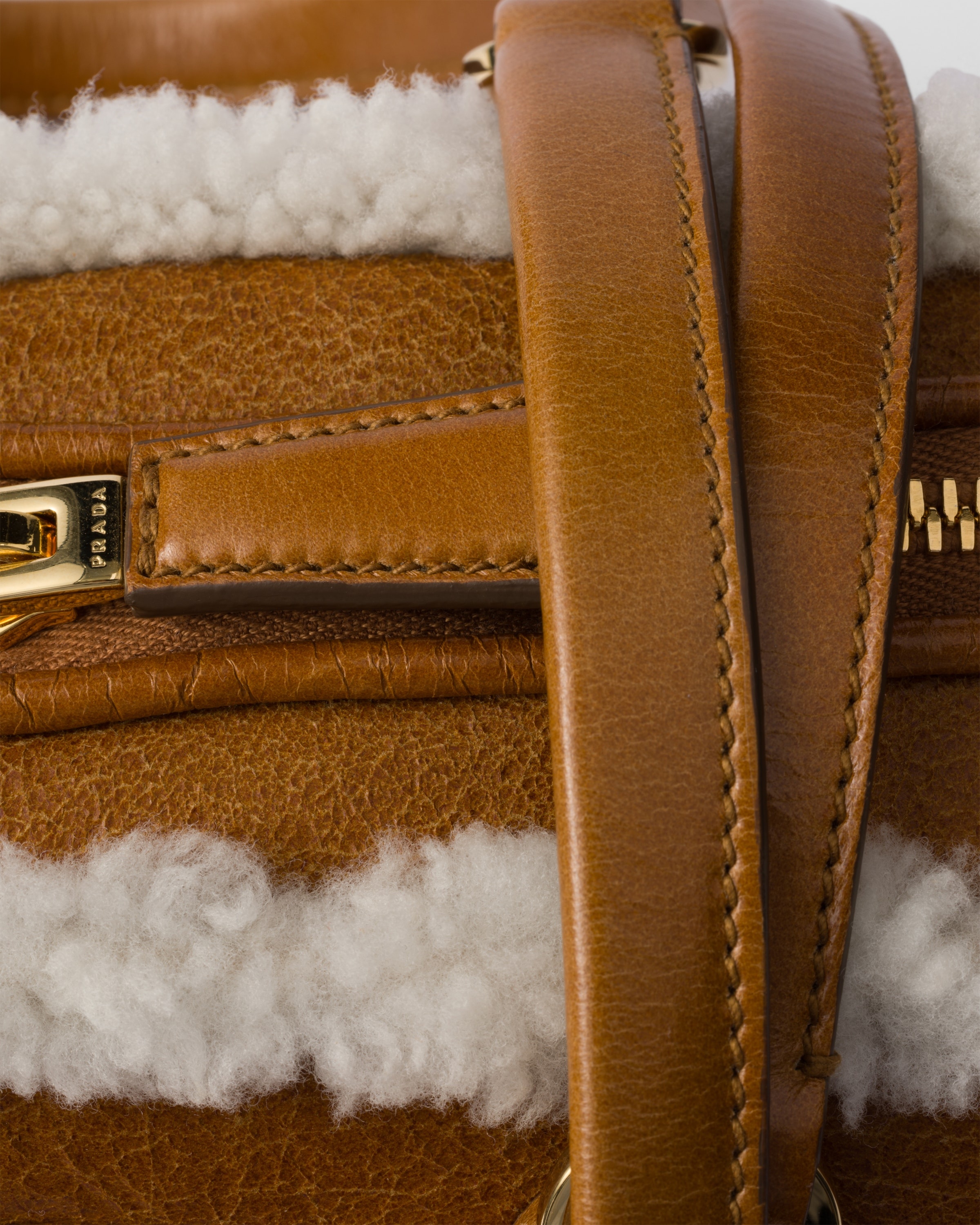 Medium shearling two-handle bag - 7