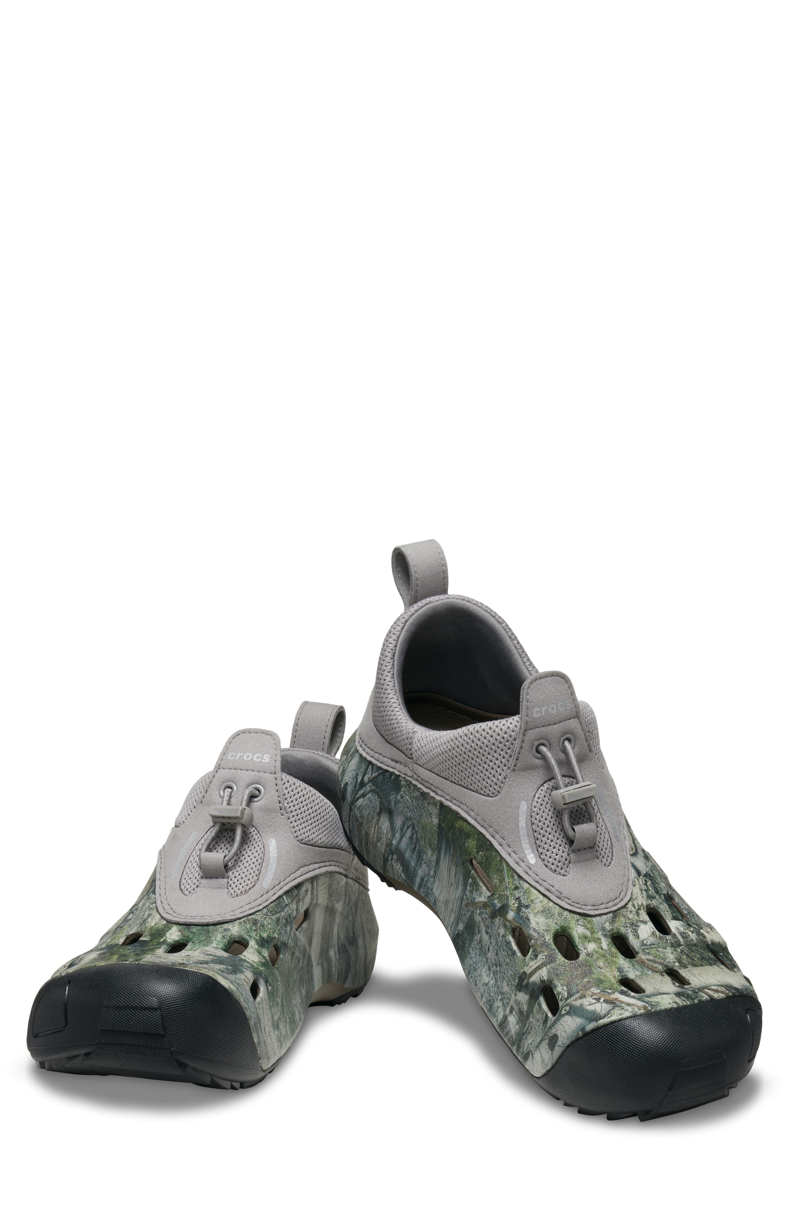 CROCS Gender Inclusive The Quick Trail Low Shoe in Walnut at Nordstrom - 6