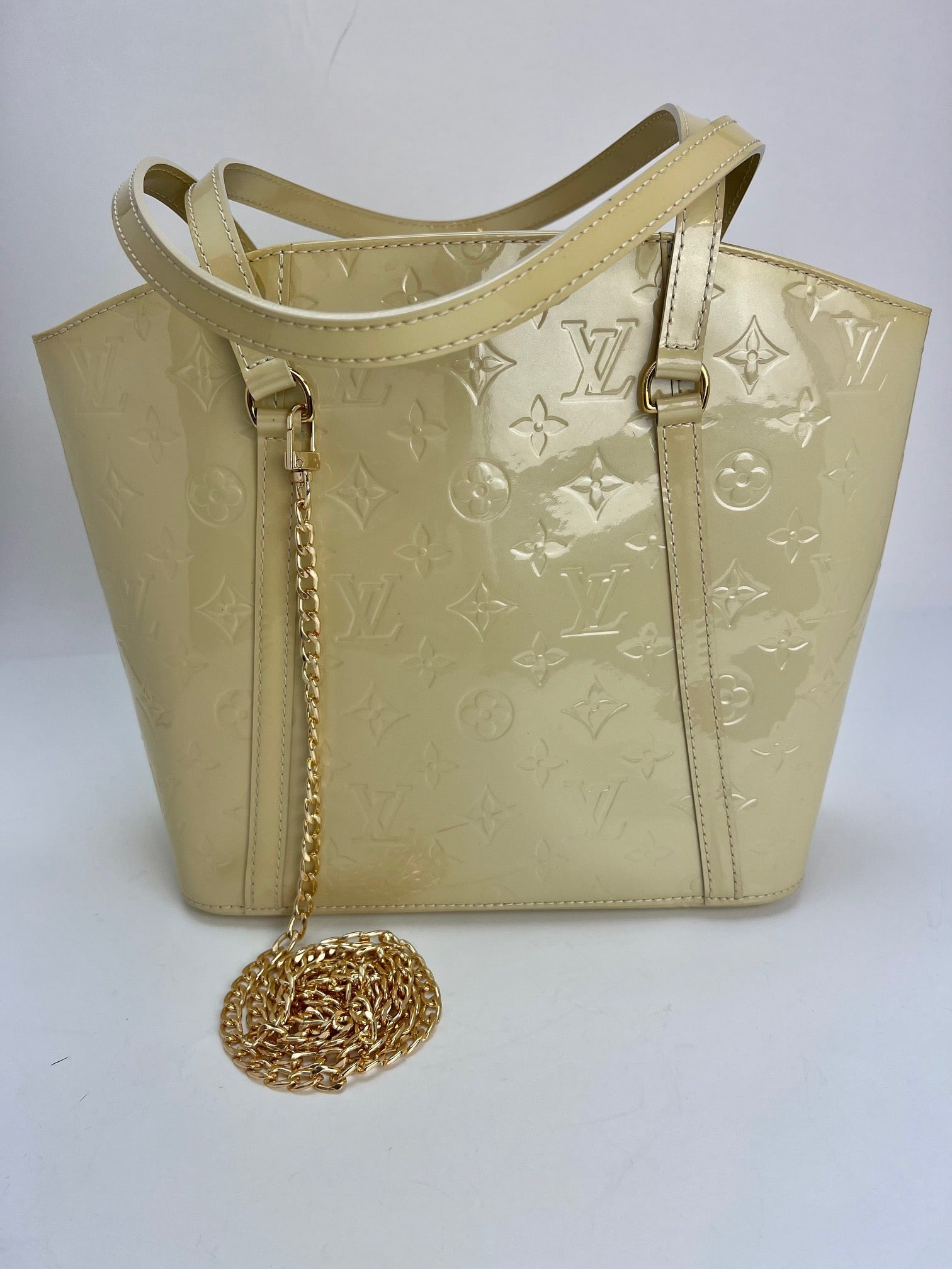 LOUIS VUITTON Monogram White Cream Vernis Avalon MM Tote Hand Shoulder Bag Pre owned - 2